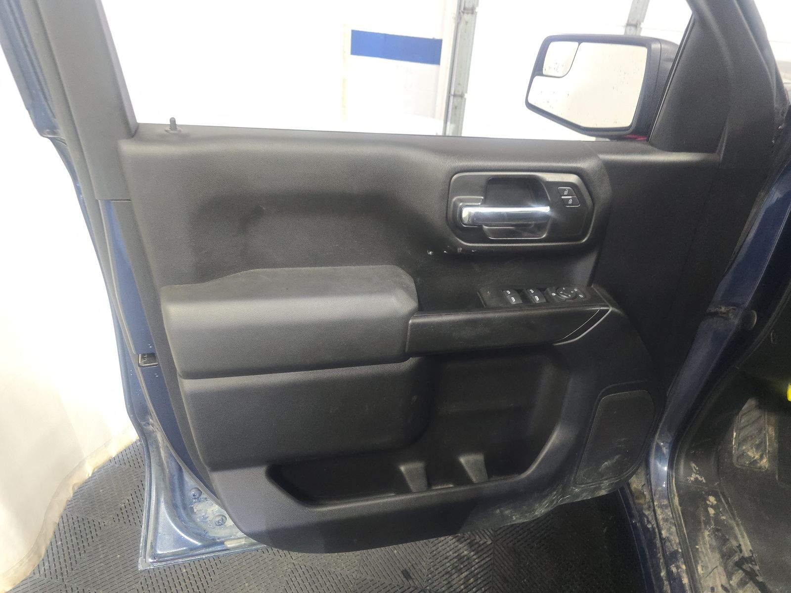 CHEVROLET CUSTOM - 10