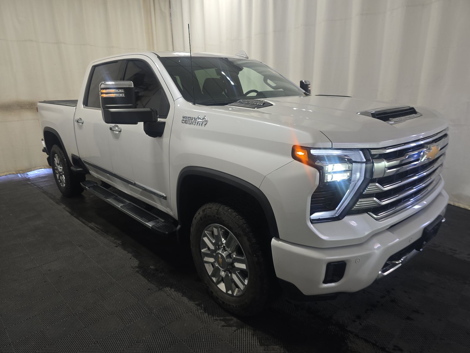 CHEVROLET HIGH COUNTRY - 4