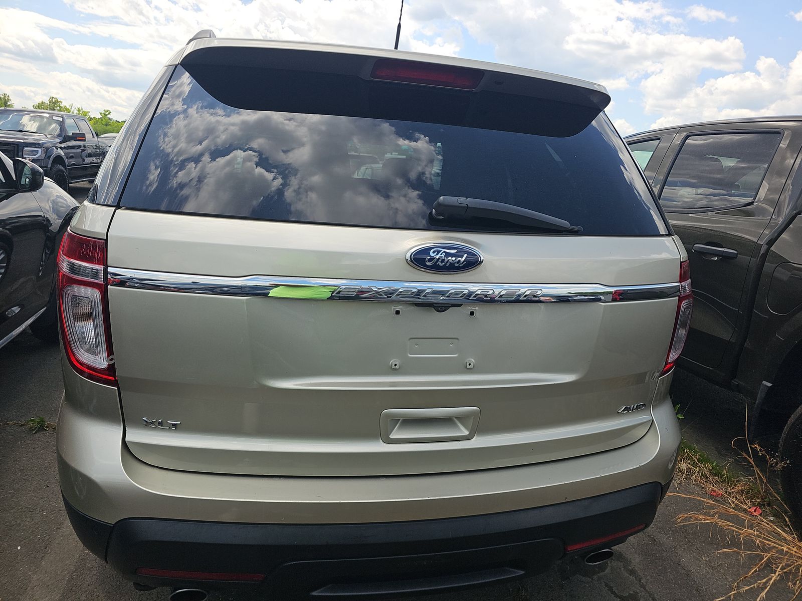 FORD EXPLORER - 6