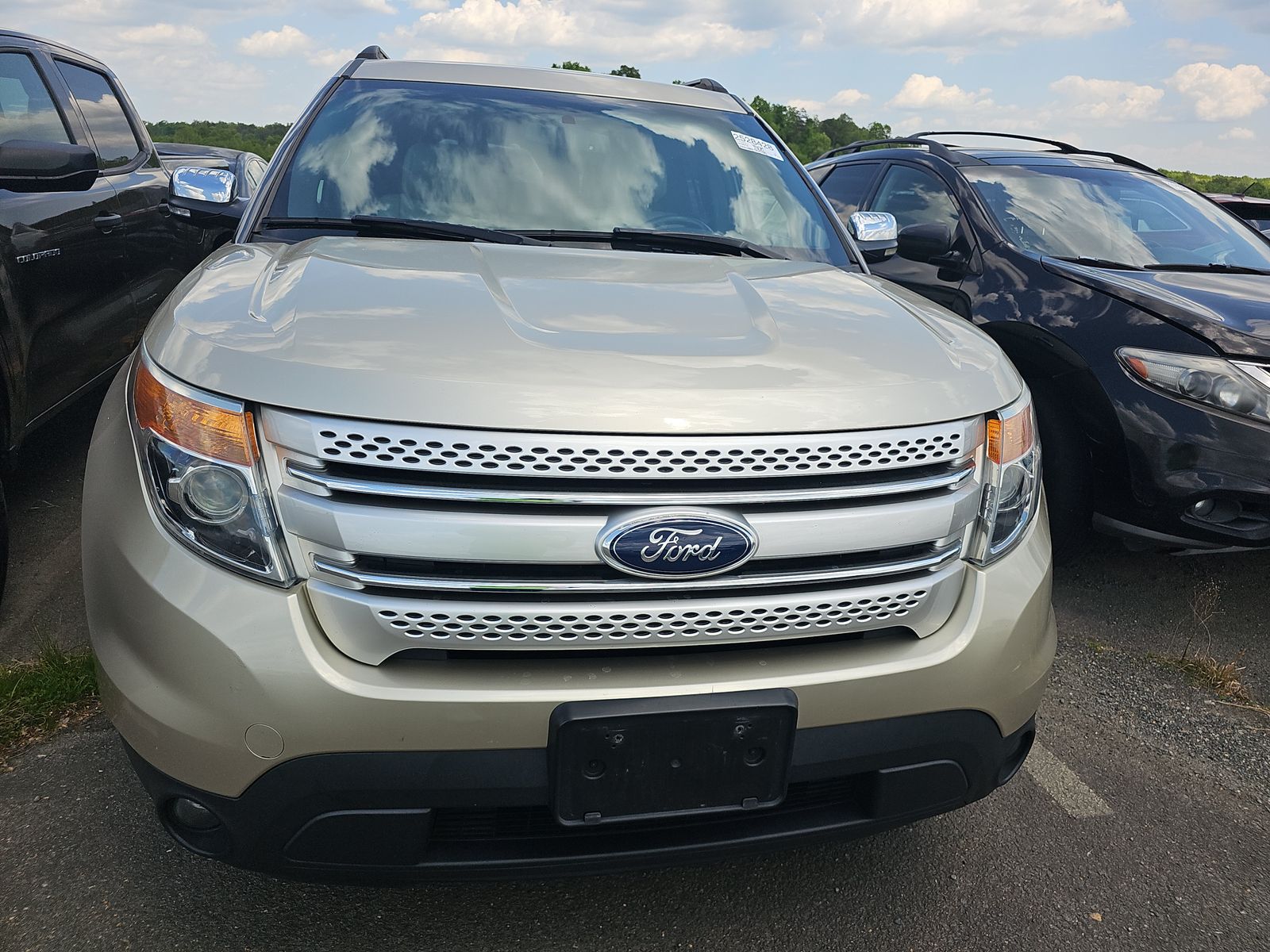 FORD EXPLORER - 3