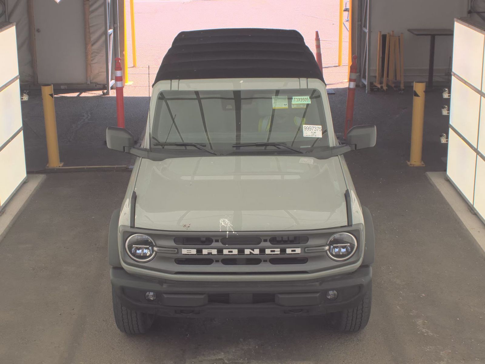 FORD BRONCO - 3