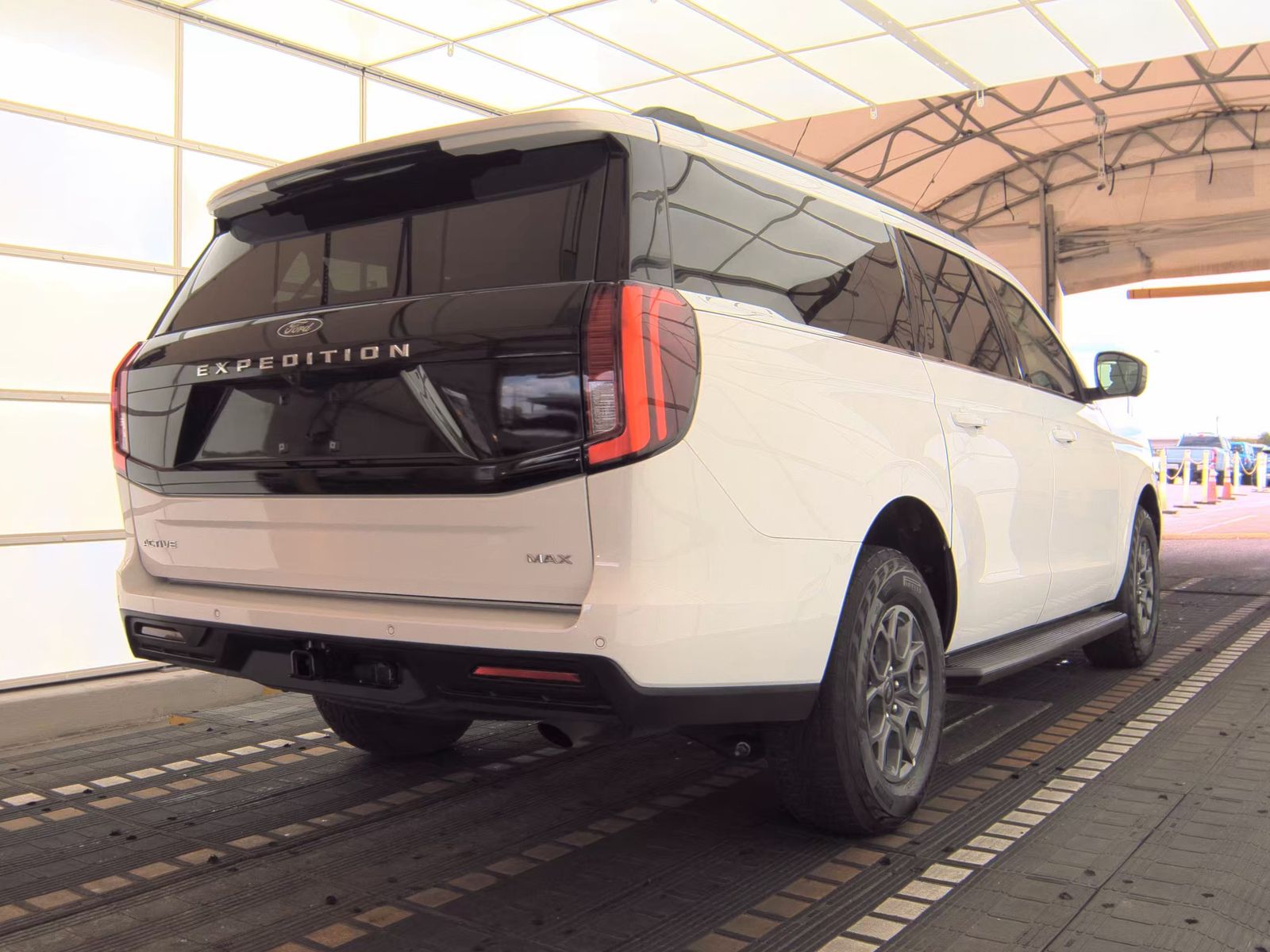 FORD EXPEDITION MAX - 6
