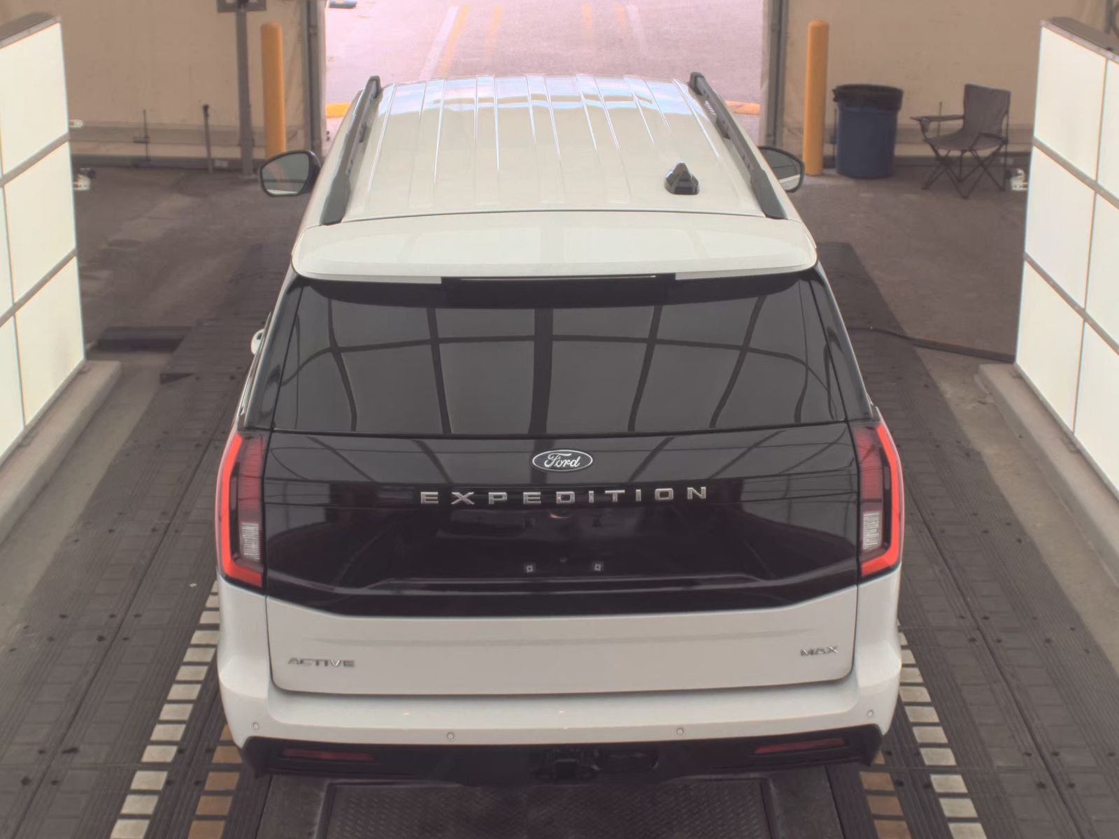 FORD EXPEDITION MAX - 7