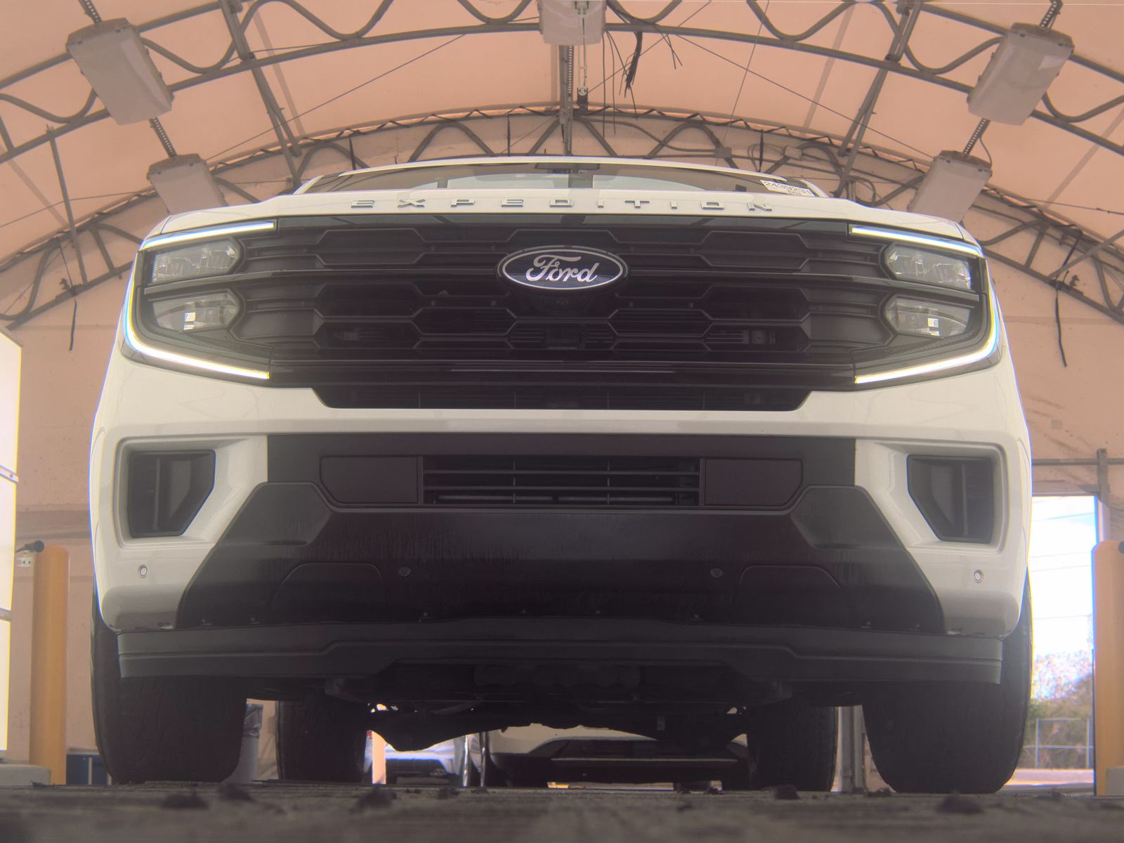 FORD EXPEDITION MAX - 4