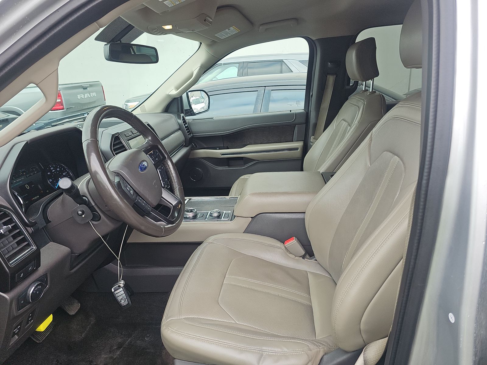 FORD EXPEDITION - 8