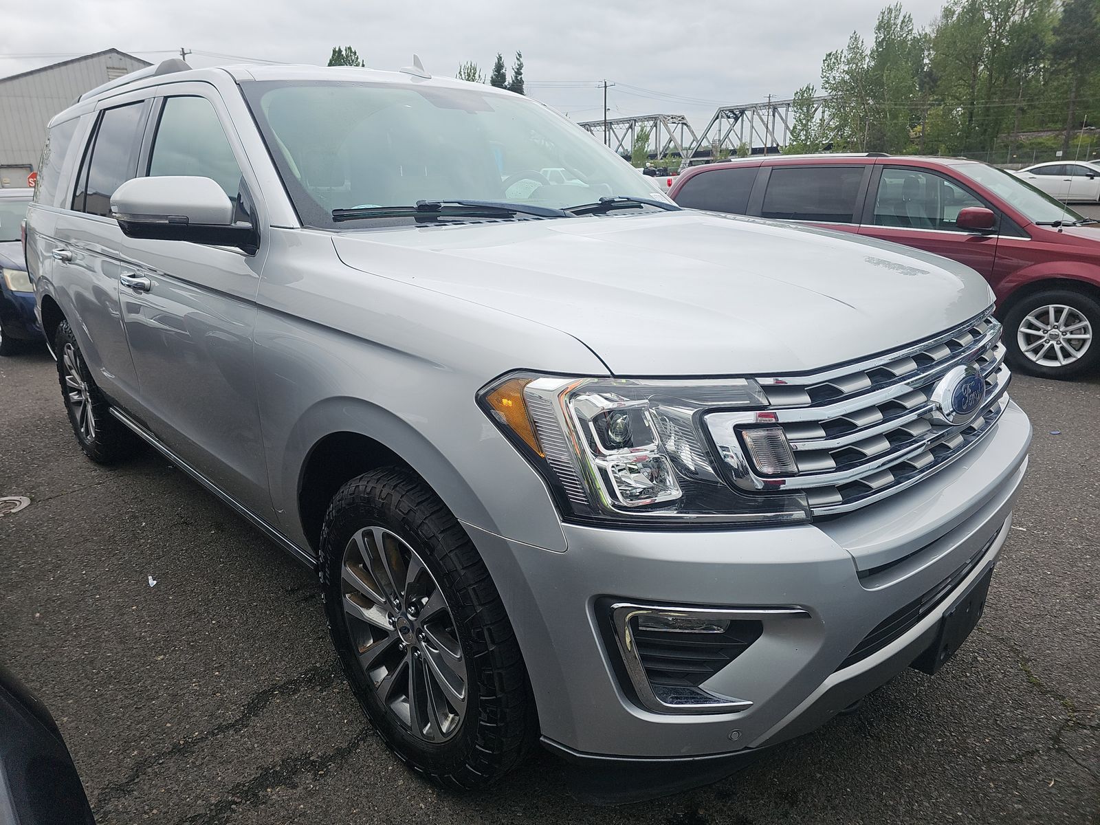 FORD EXPEDITION - 4