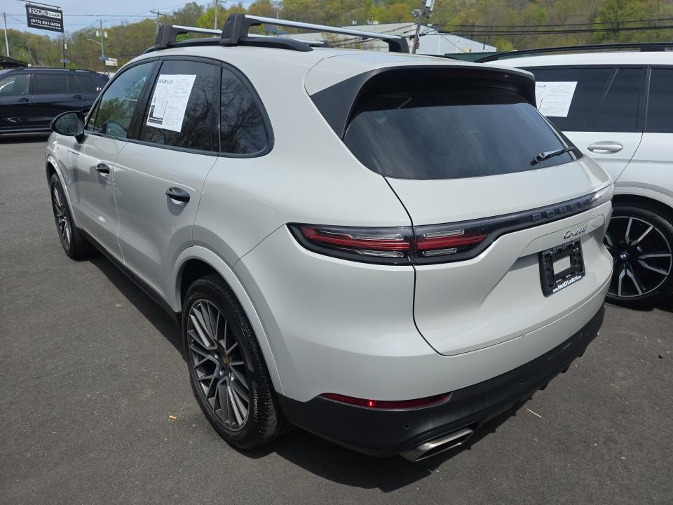 PORSCHE CAYENNE - 7