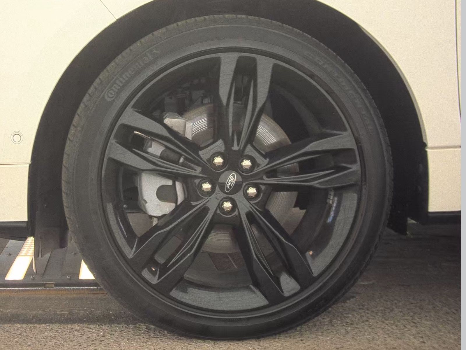 FORD EDGE - 10