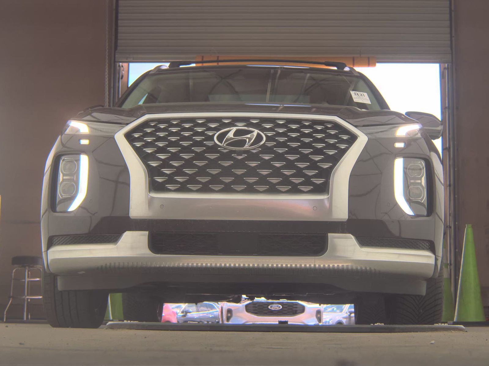 HYUNDAI CALLIGRAPH - 4