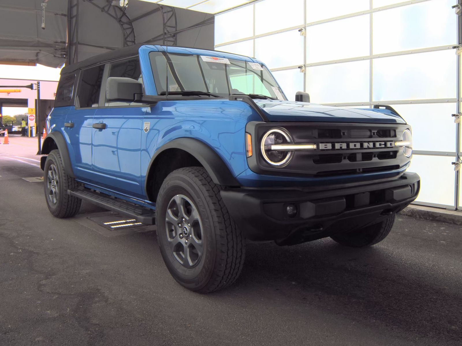 FORD BRONCO - 4