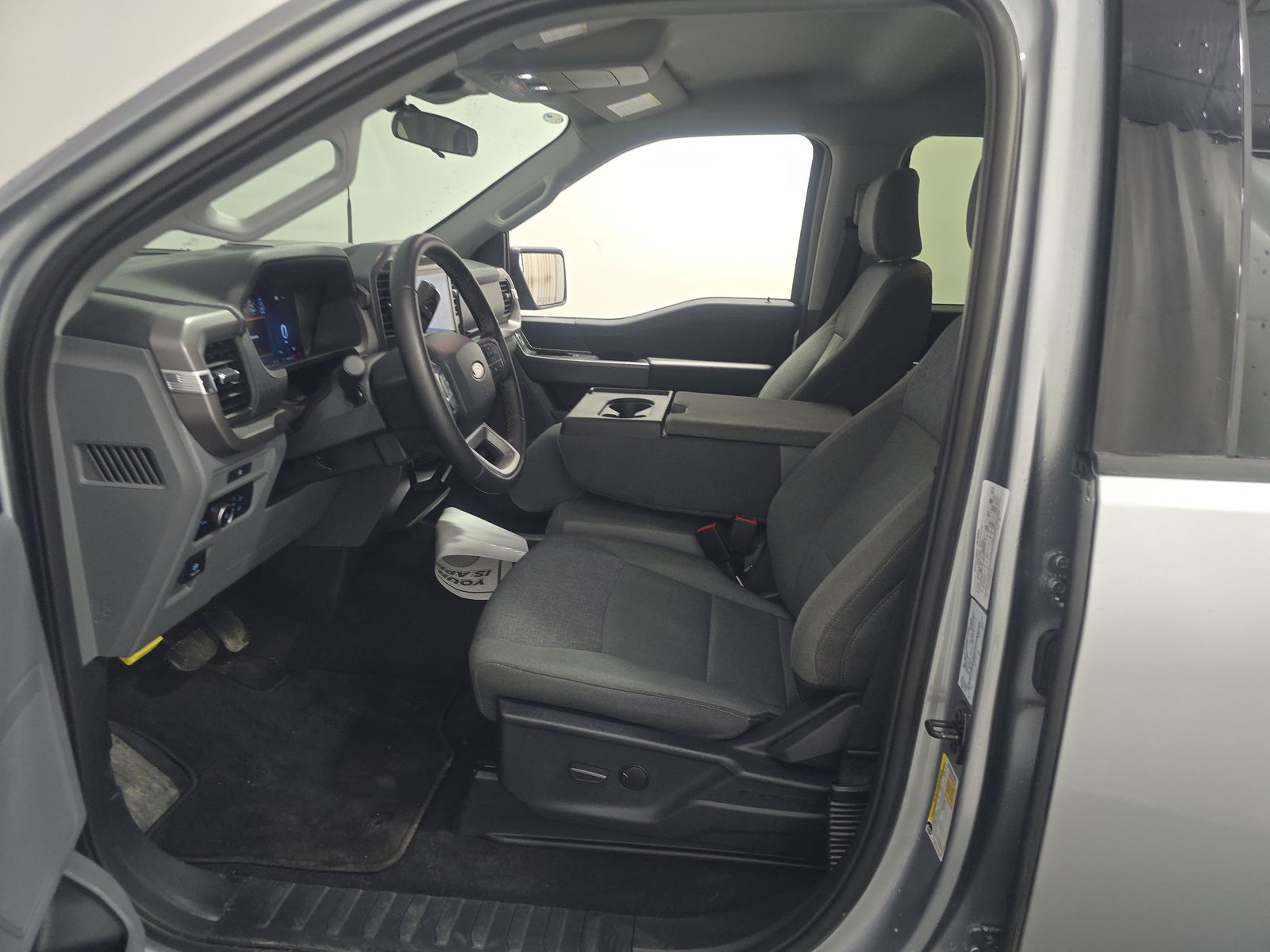 FORD F-150 - 8
