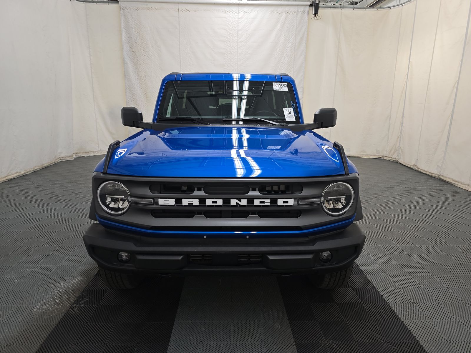 FORD BRONCO - 3