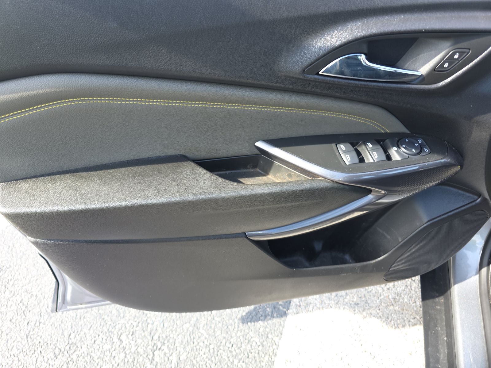 CHEVROLET ACTIV - 10