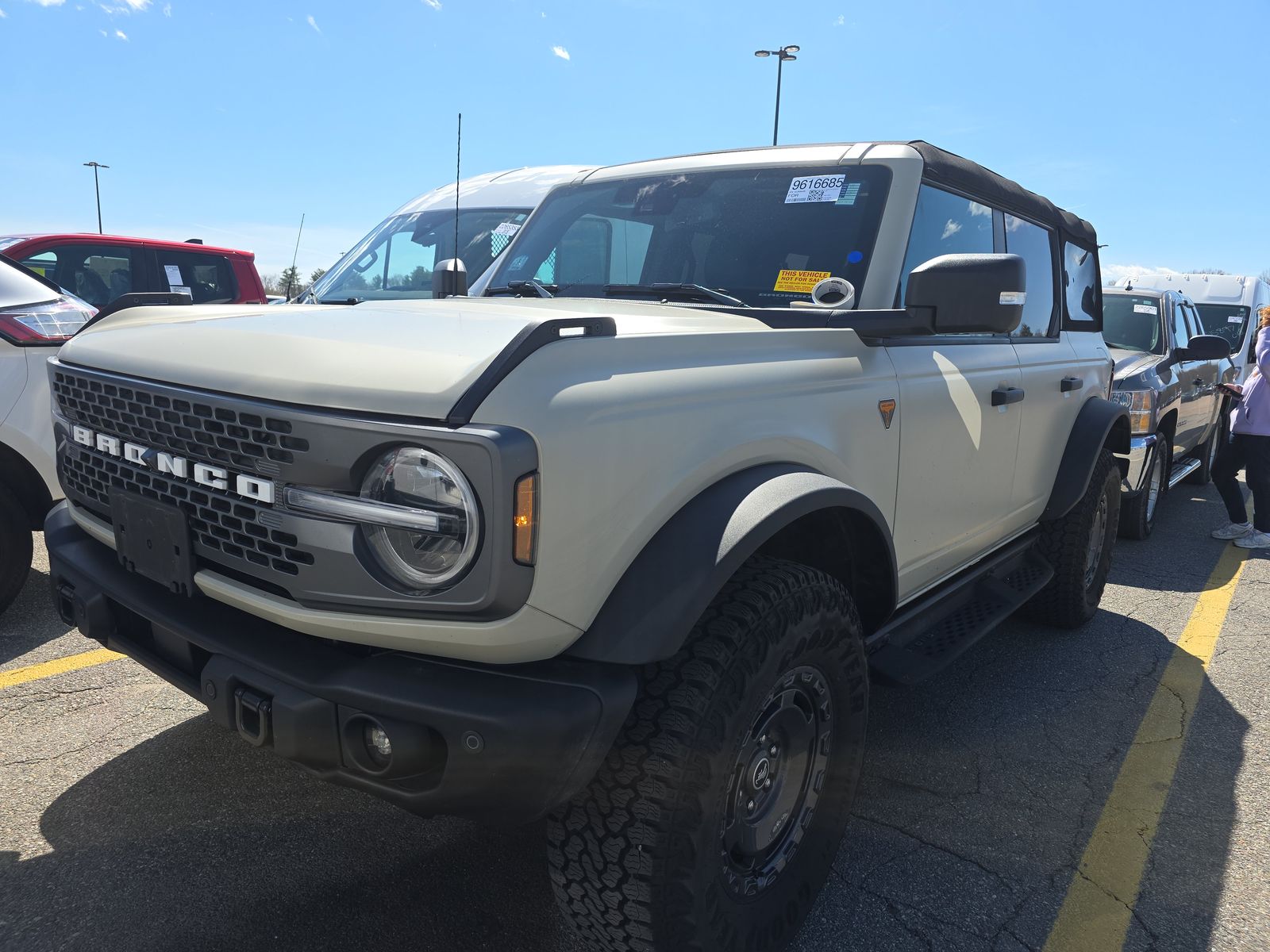 FORD BRONCO - 1