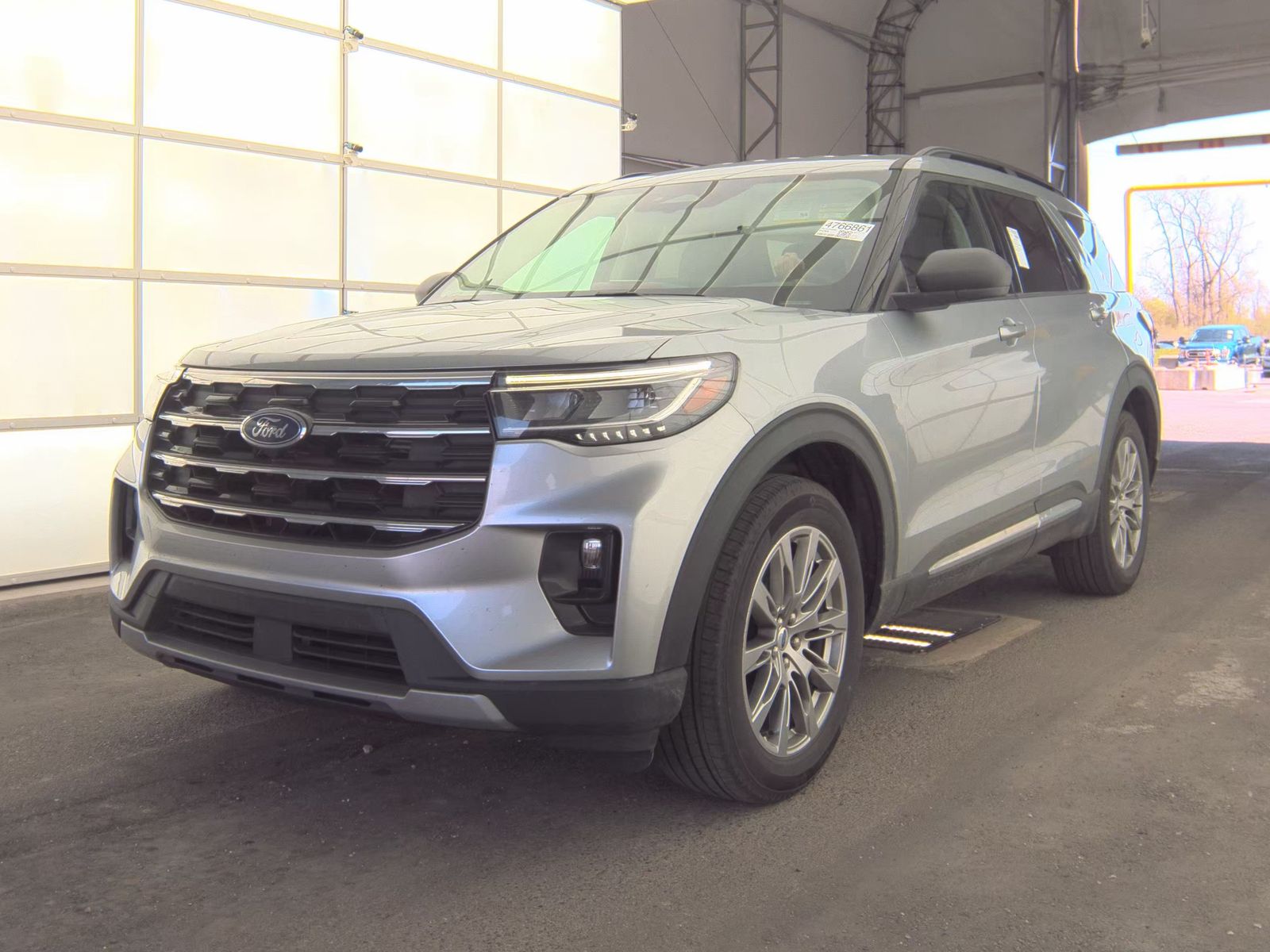 FORD EXPLORER - 1