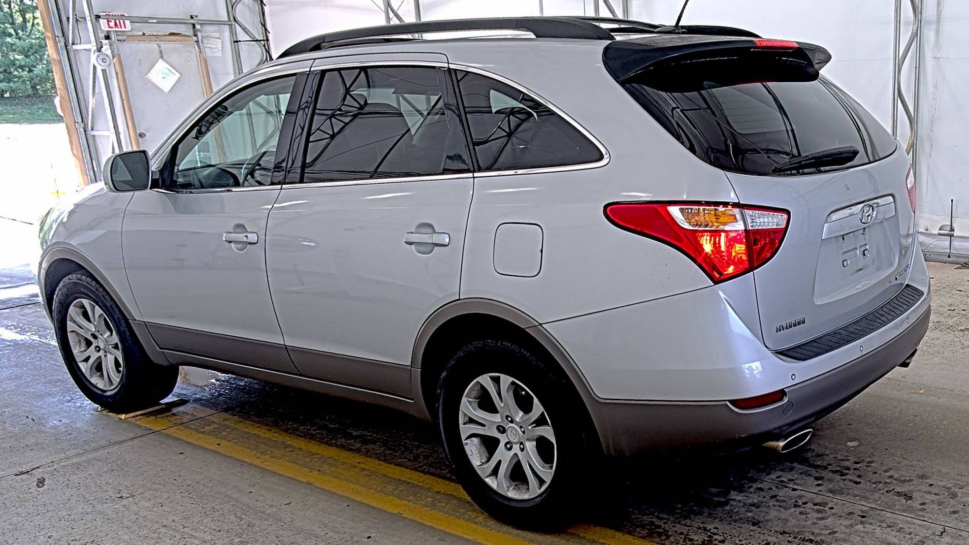 HYUNDAI GLS - 7