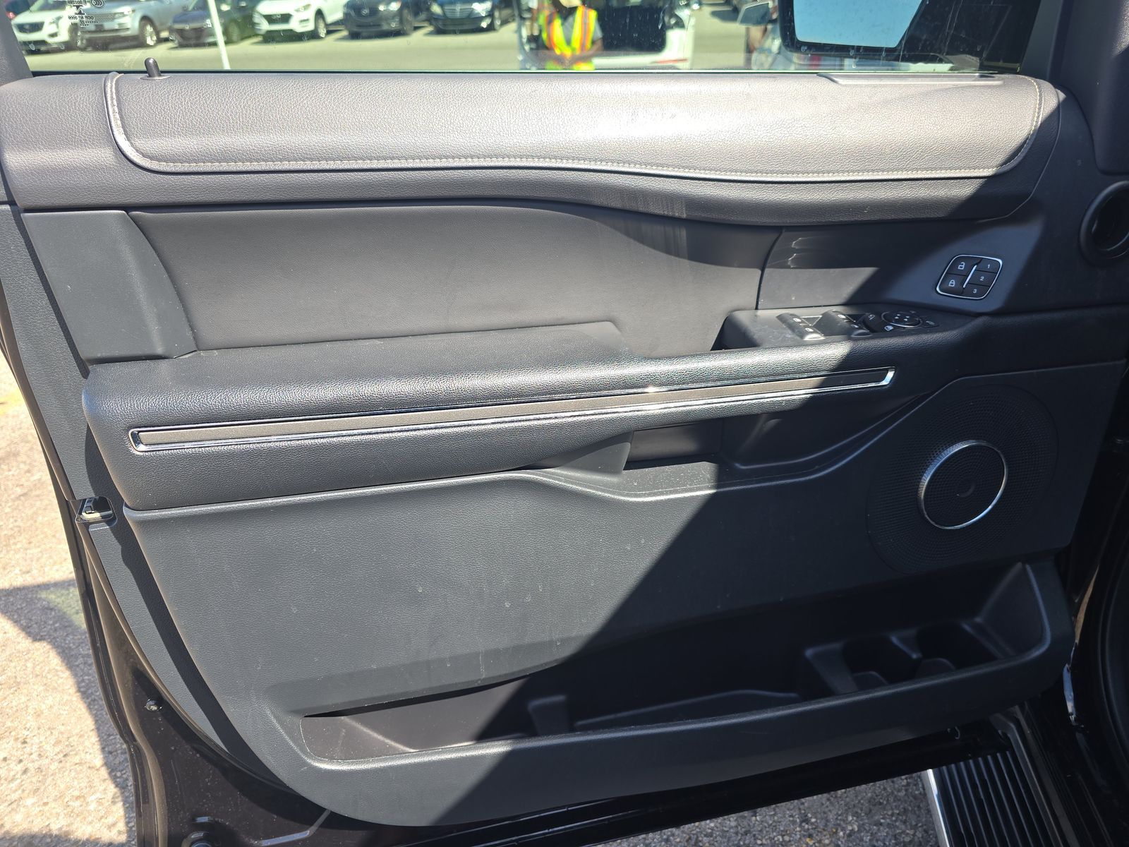 FORD EXPEDITION MAX - 10
