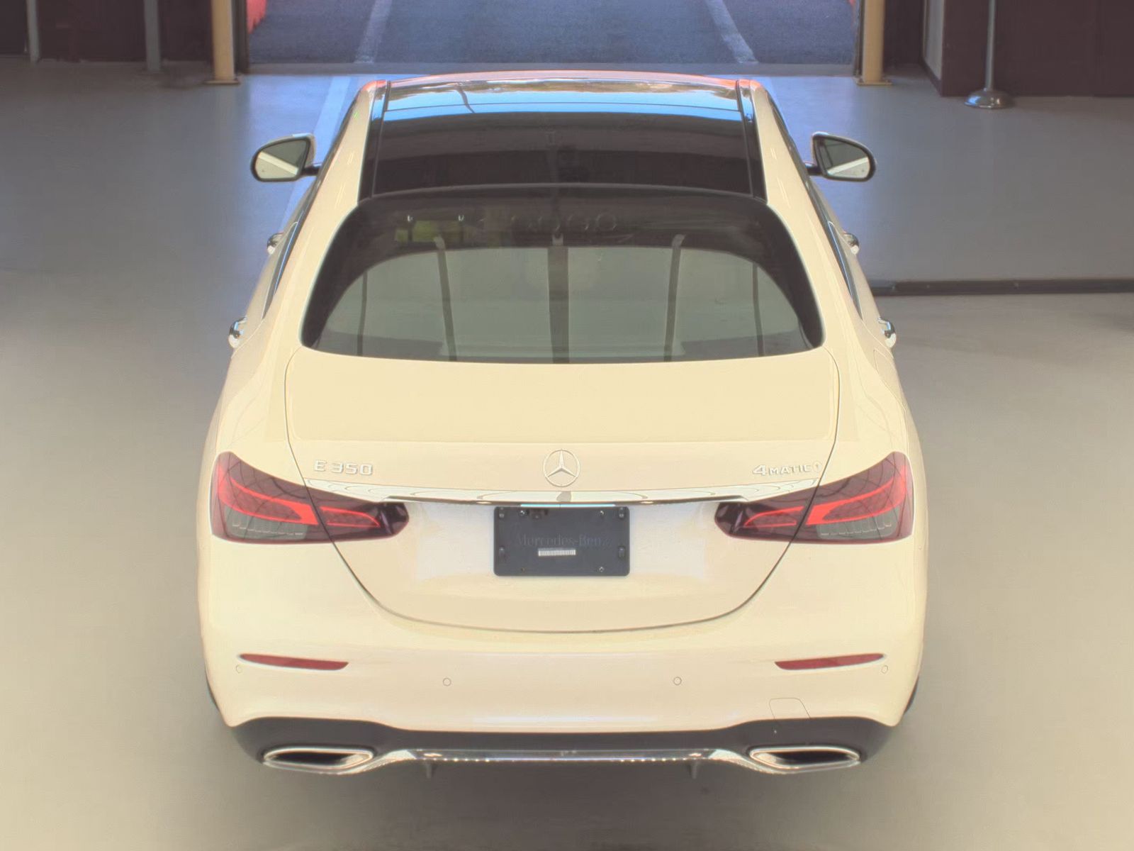 MERCEDES-BENZ E-CLASS - 7