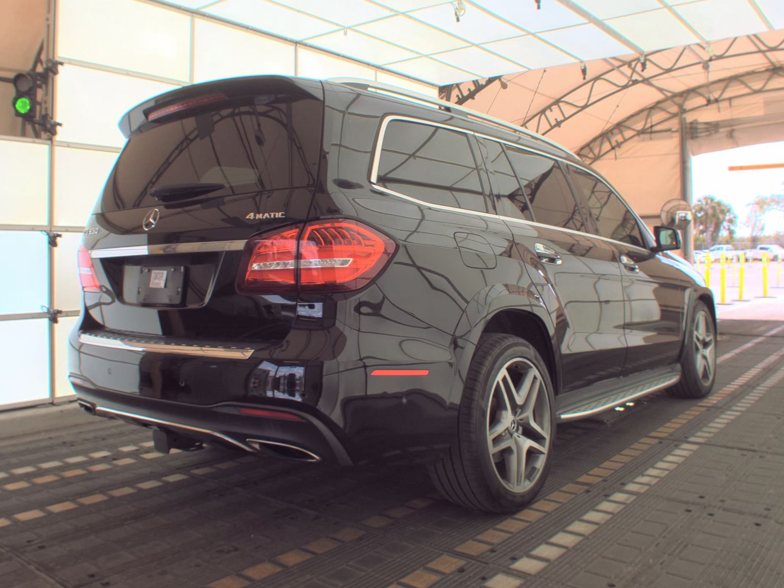 MERCEDES-BENZ GLS - 6