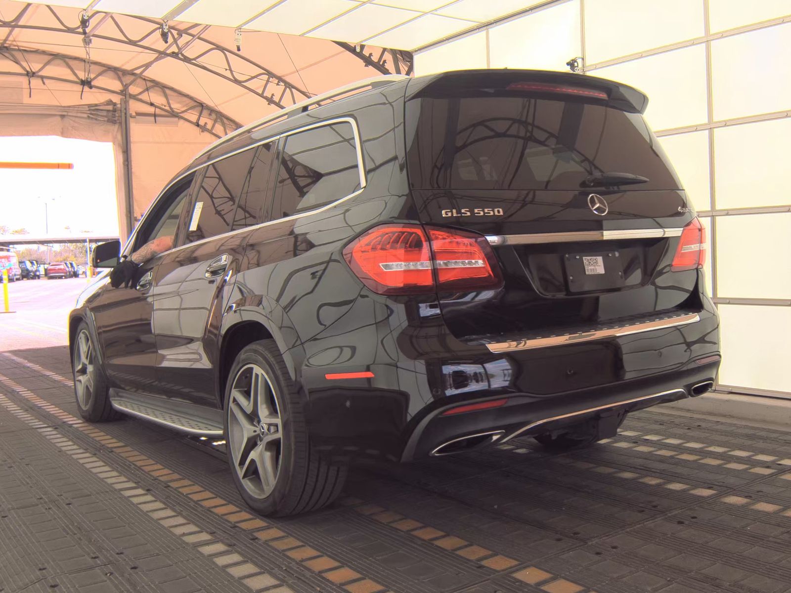 MERCEDES-BENZ GLS - 9