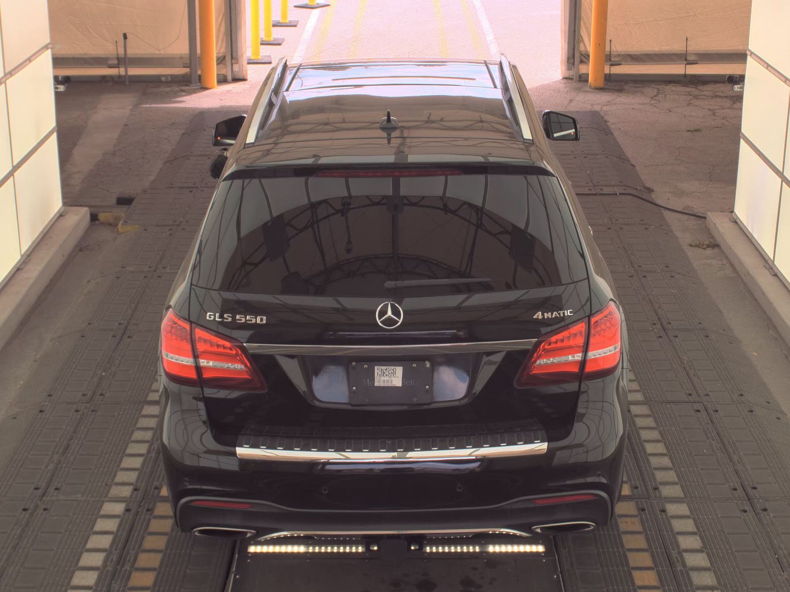 MERCEDES-BENZ GLS - 7