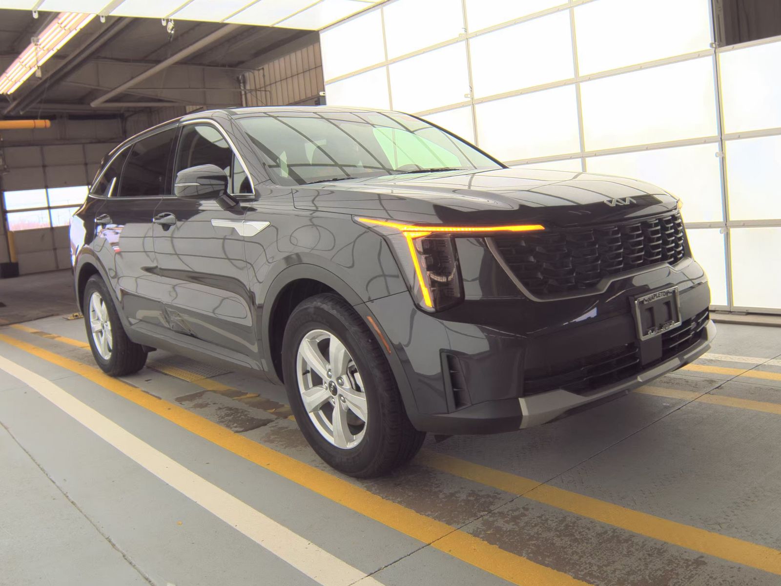 2025 Kia Sorento LX FWD