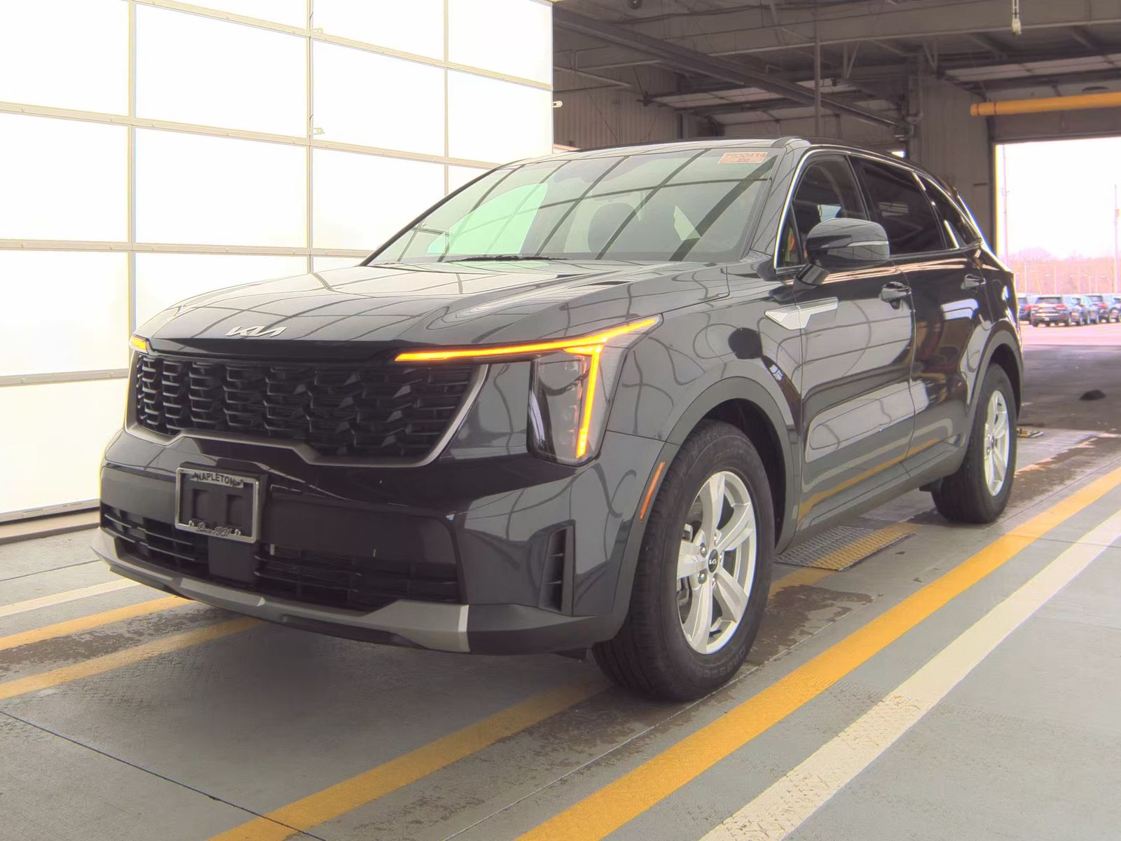 2025 Kia Sorento LX FWD