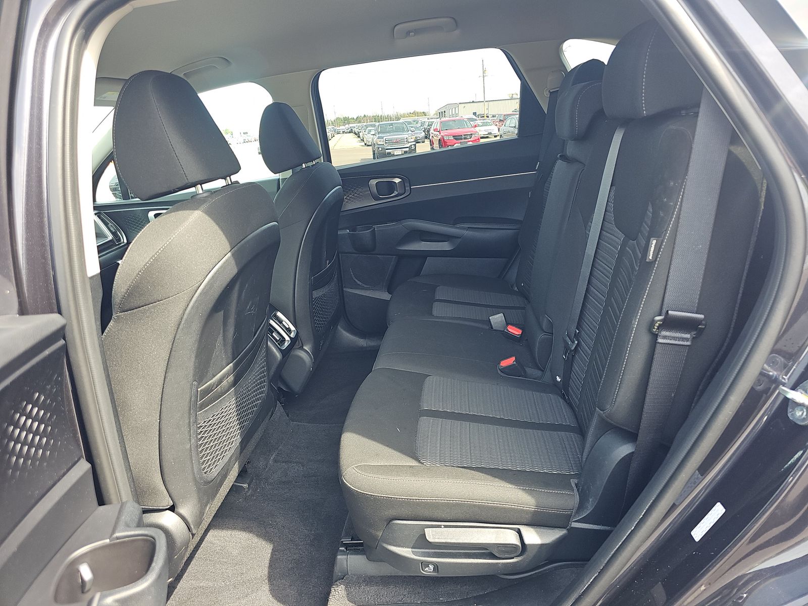 2025 Kia Sorento LX FWD