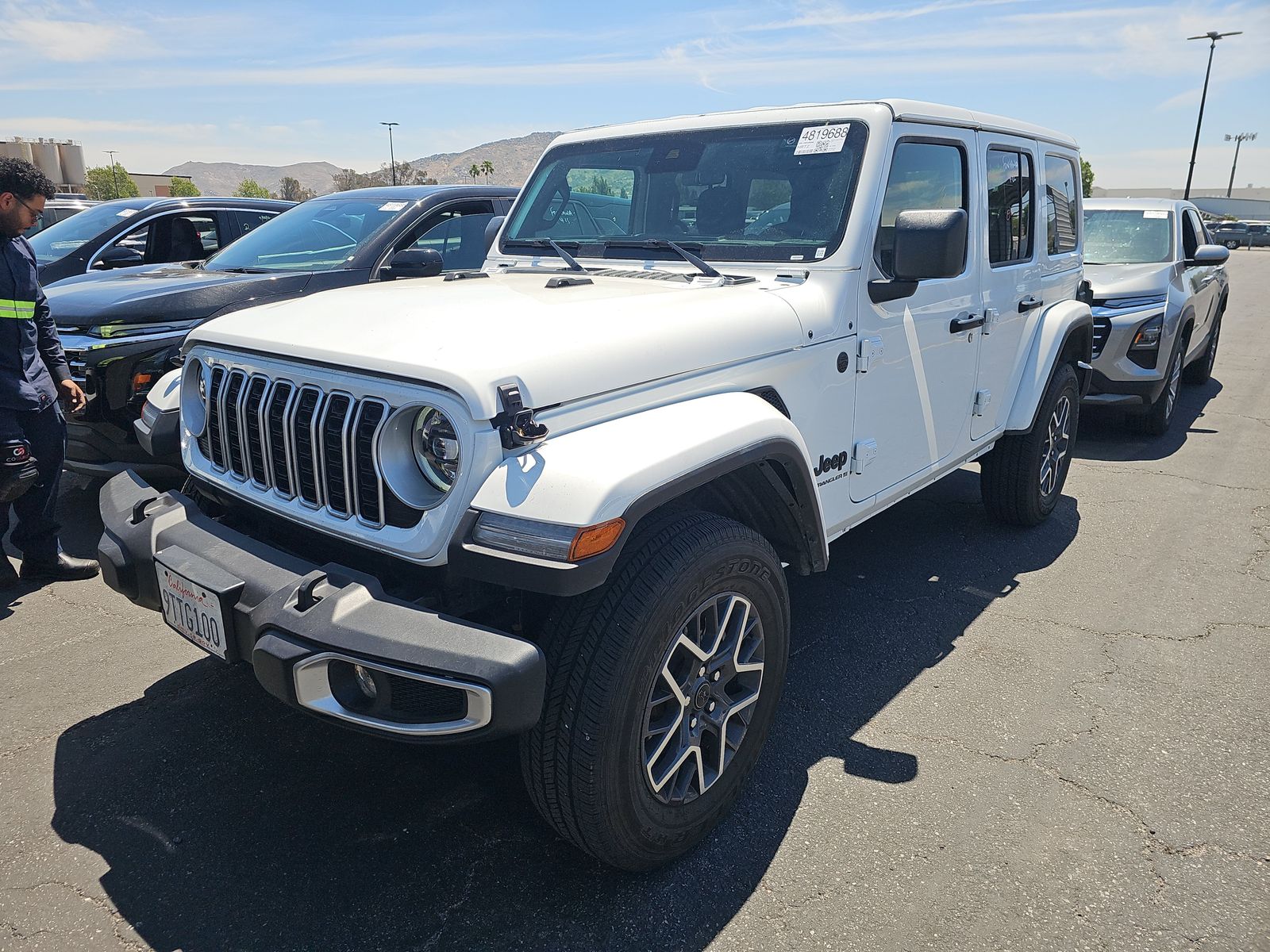 JEEP SAHARA - 1