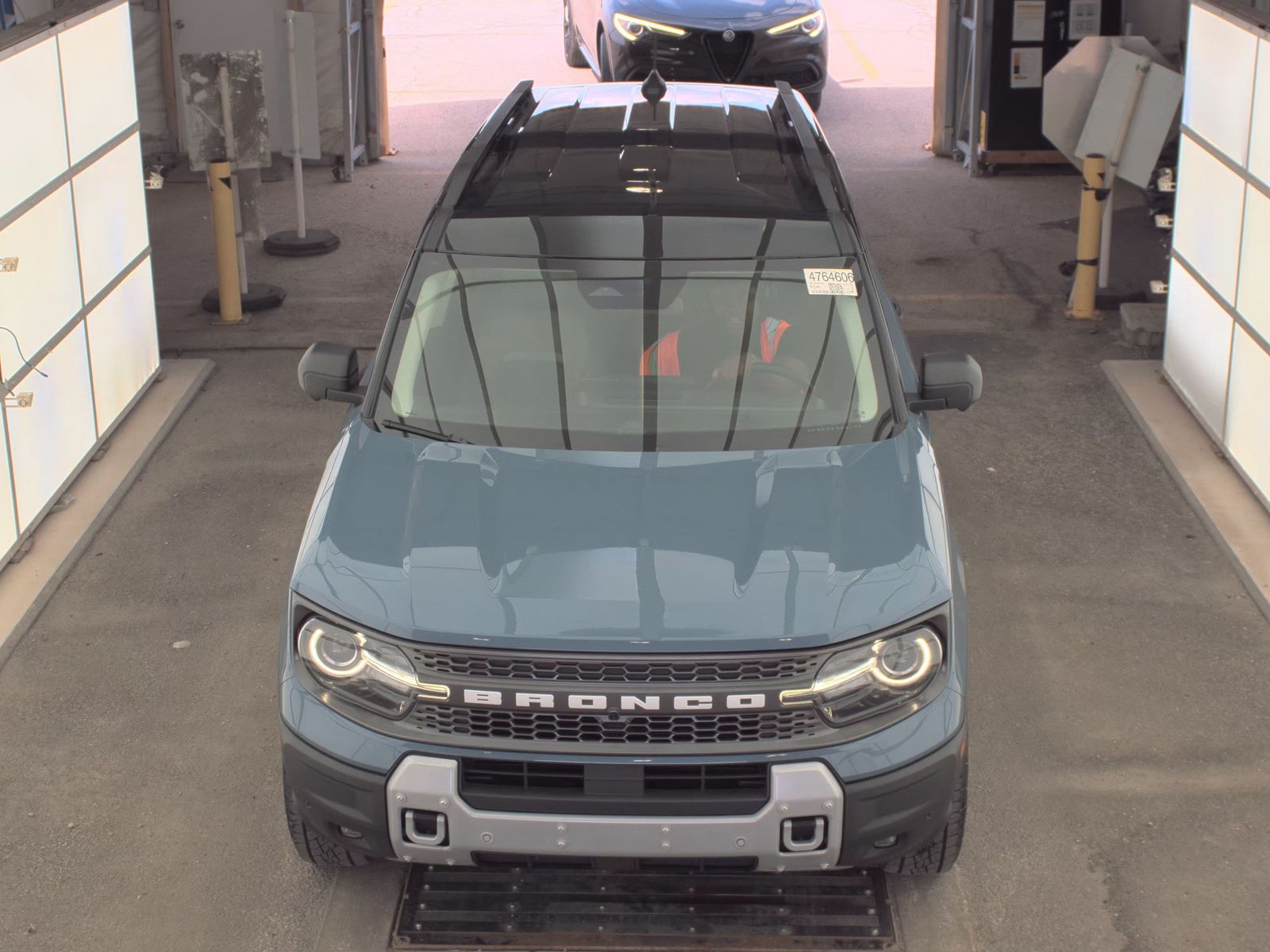 FORD BRONCO - 3