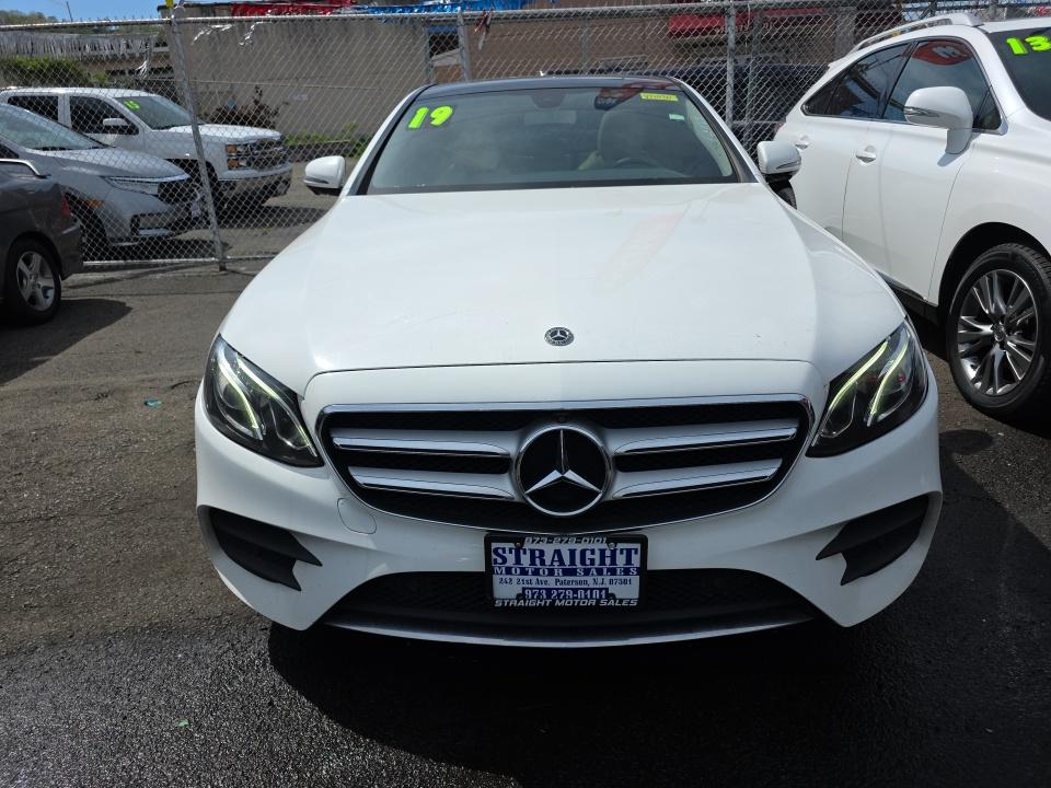 MERCEDES-BENZ E-CLASS - 3