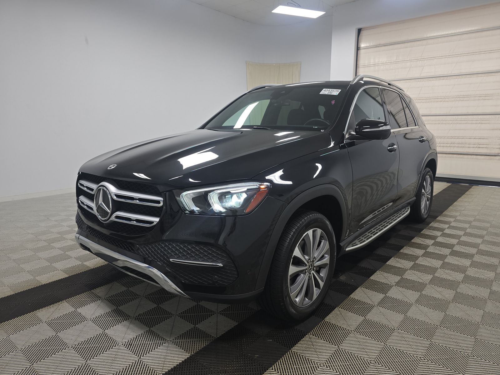 MERCEDES-BENZ GLE-CLASS - 1