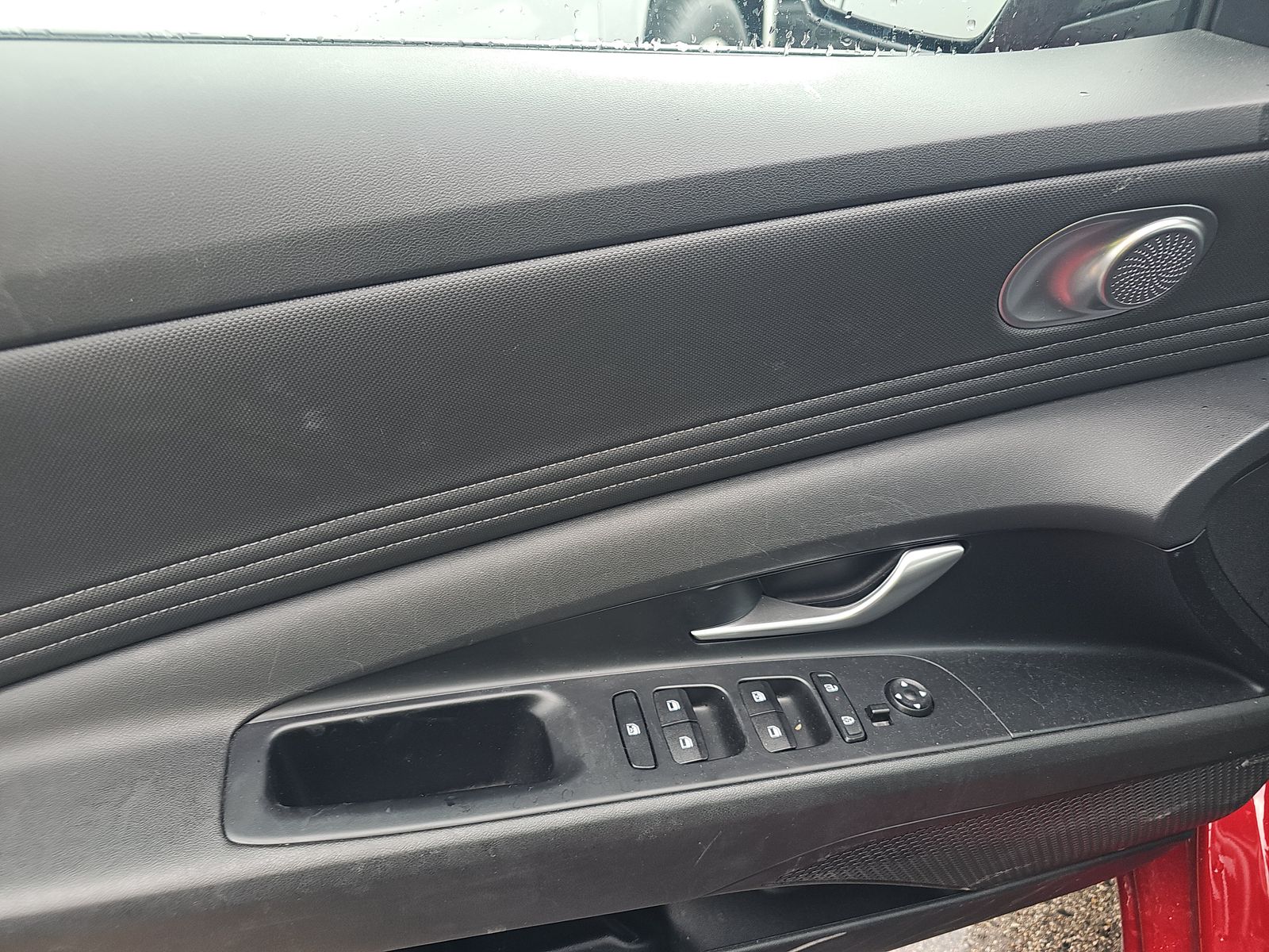 HYUNDAI LIMITED - 10