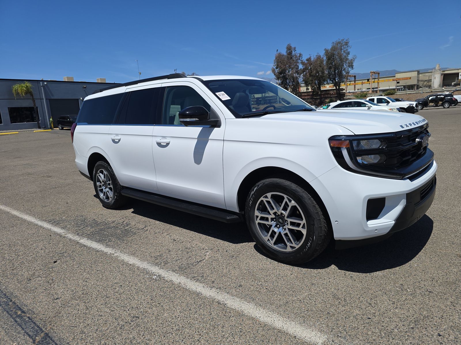 FORD EXPEDITION MAX - 4