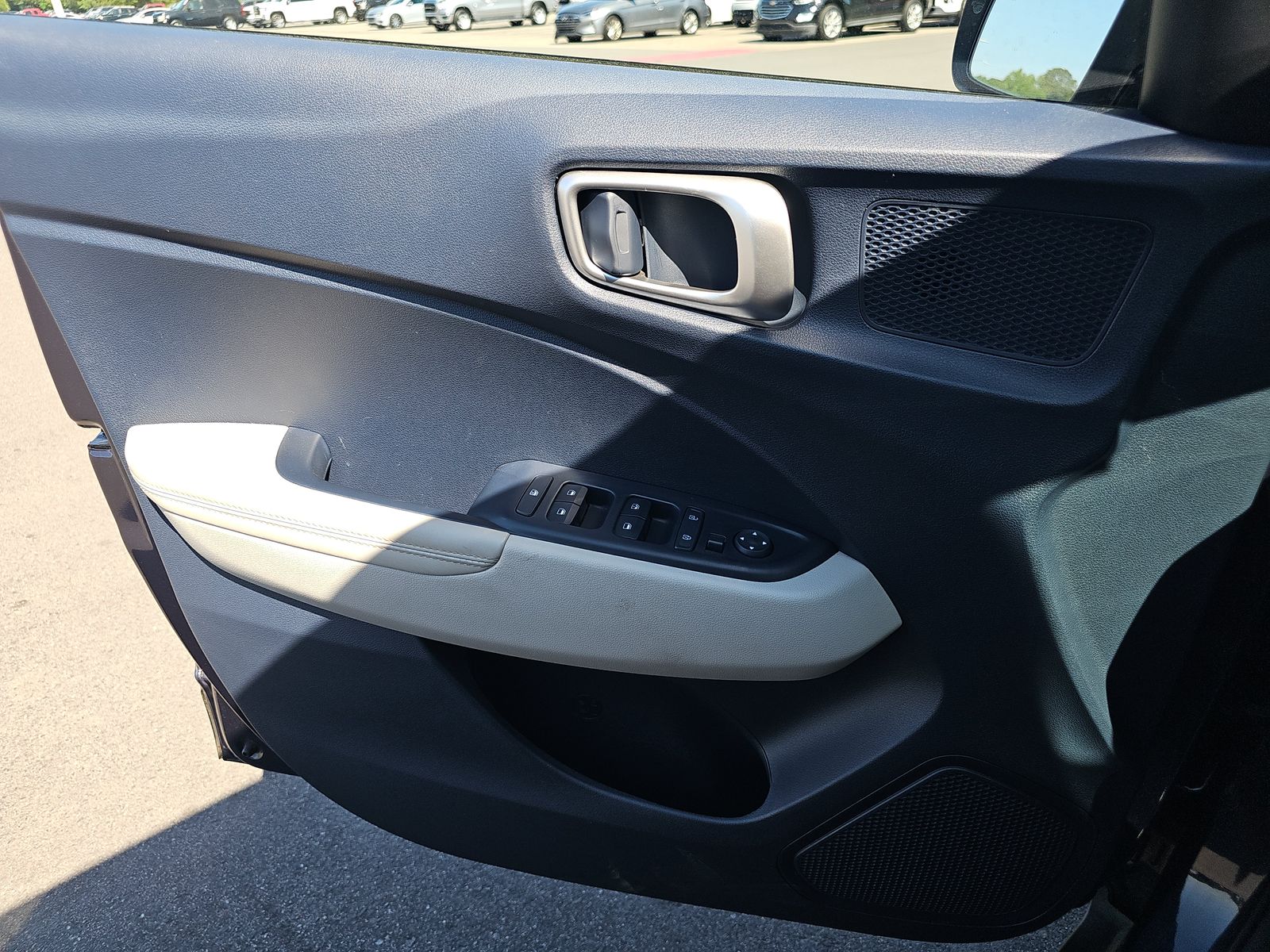 HYUNDAI LIMITED - 10