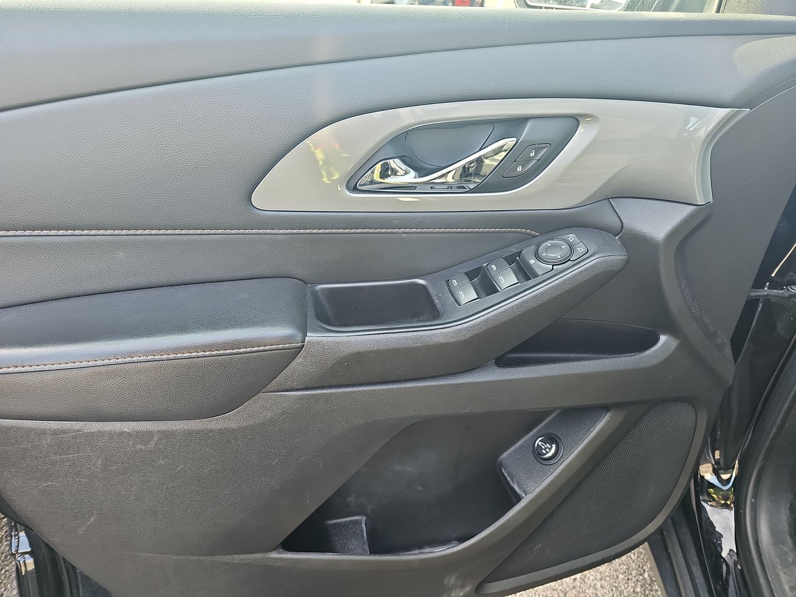 CHEVROLET LT CLOTH - 10