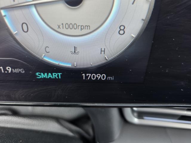 HYUNDAI SEL CONVENIENCE - 7