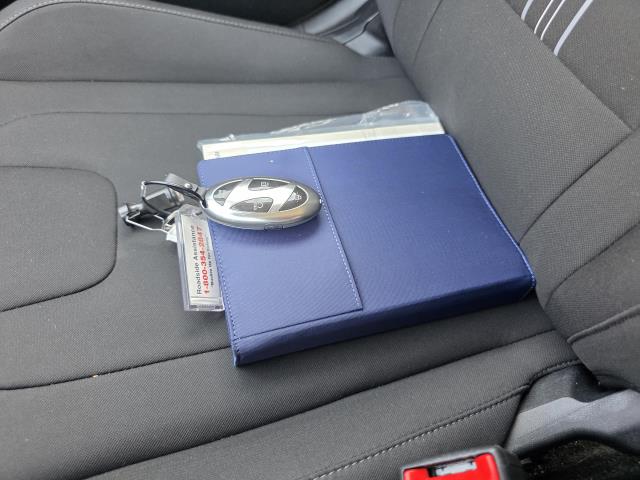 HYUNDAI SEL CONVENIENCE - 10