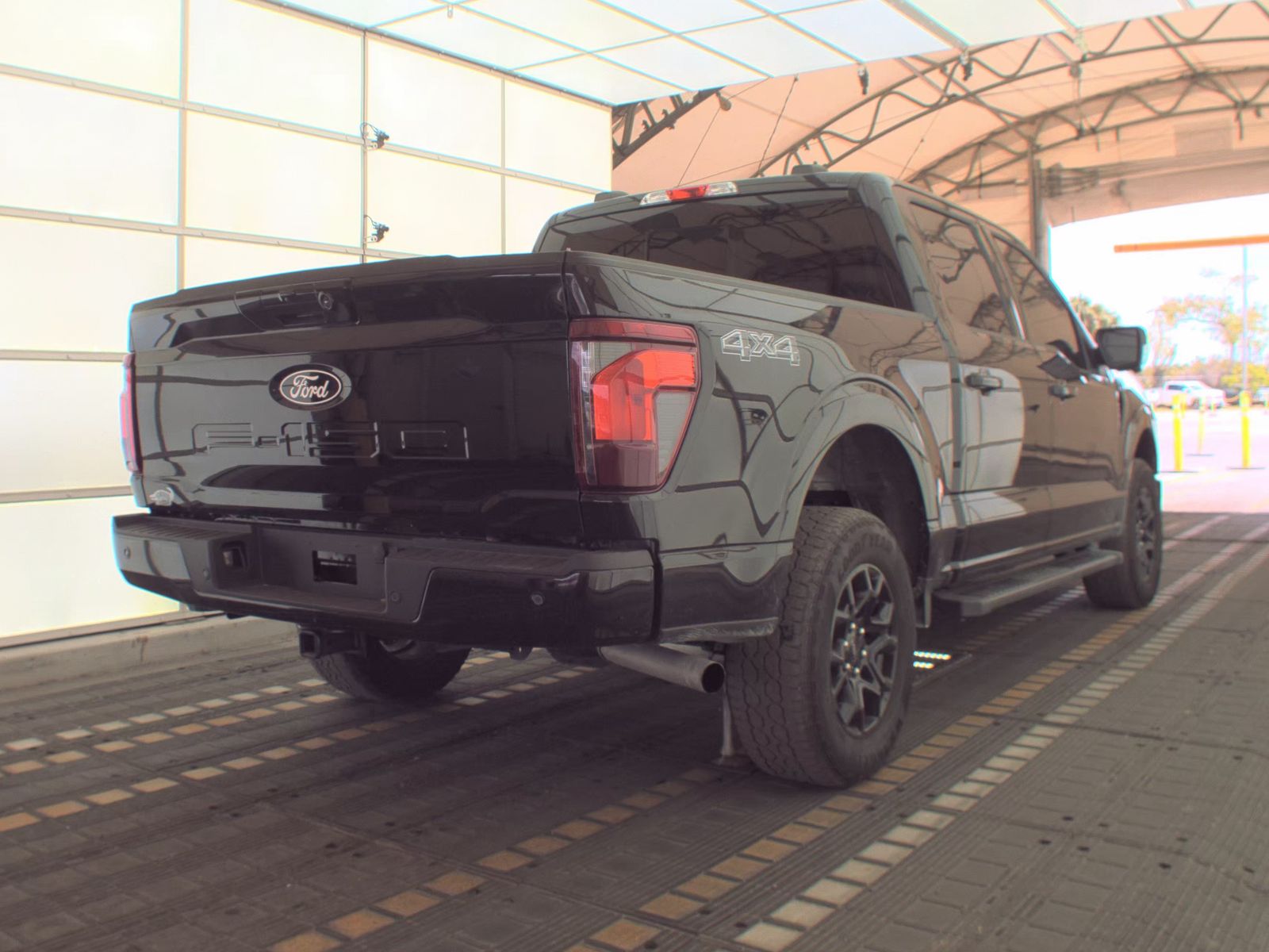 FORD F-150 - 6