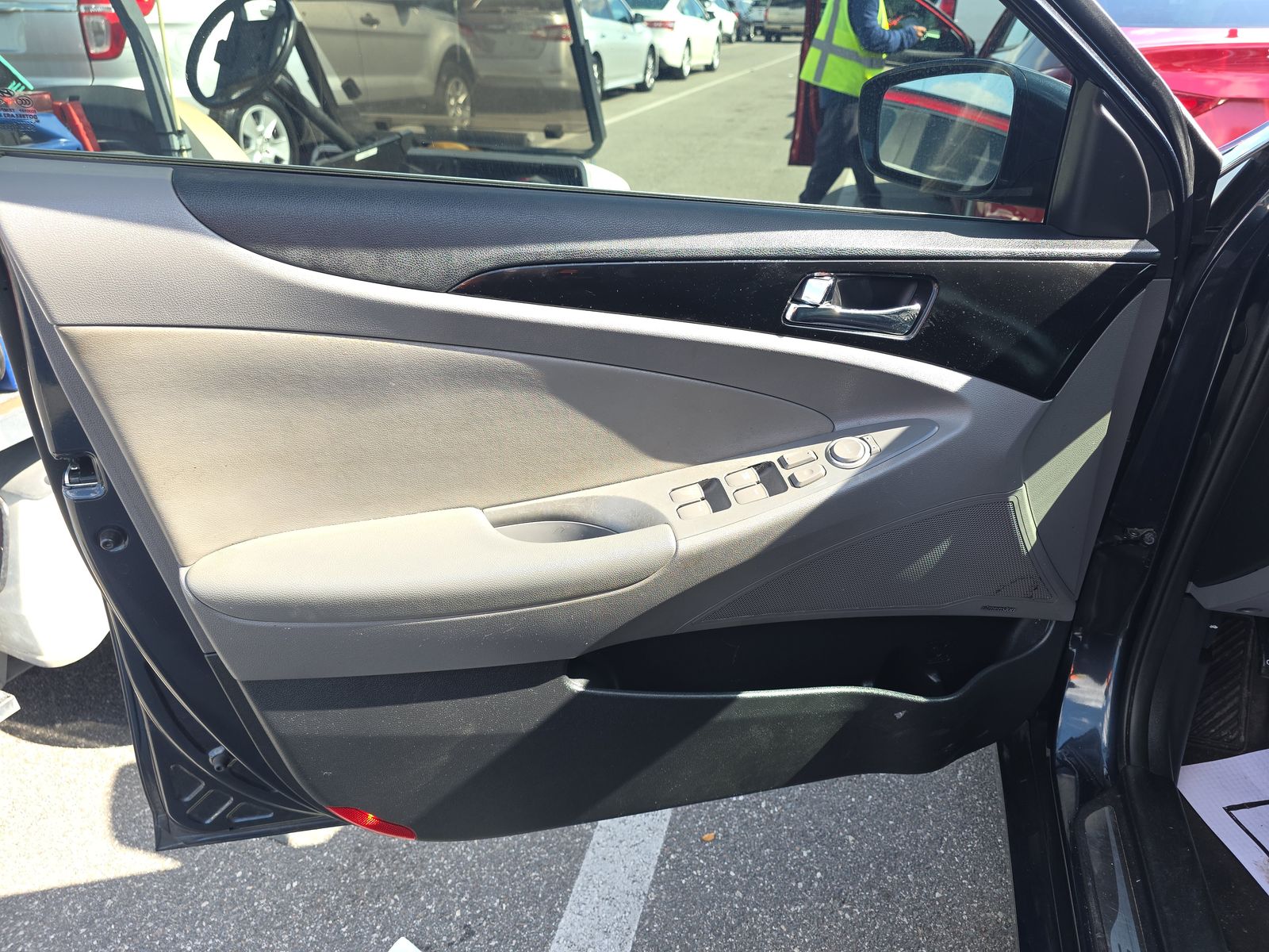 HYUNDAI LIMITED - 10