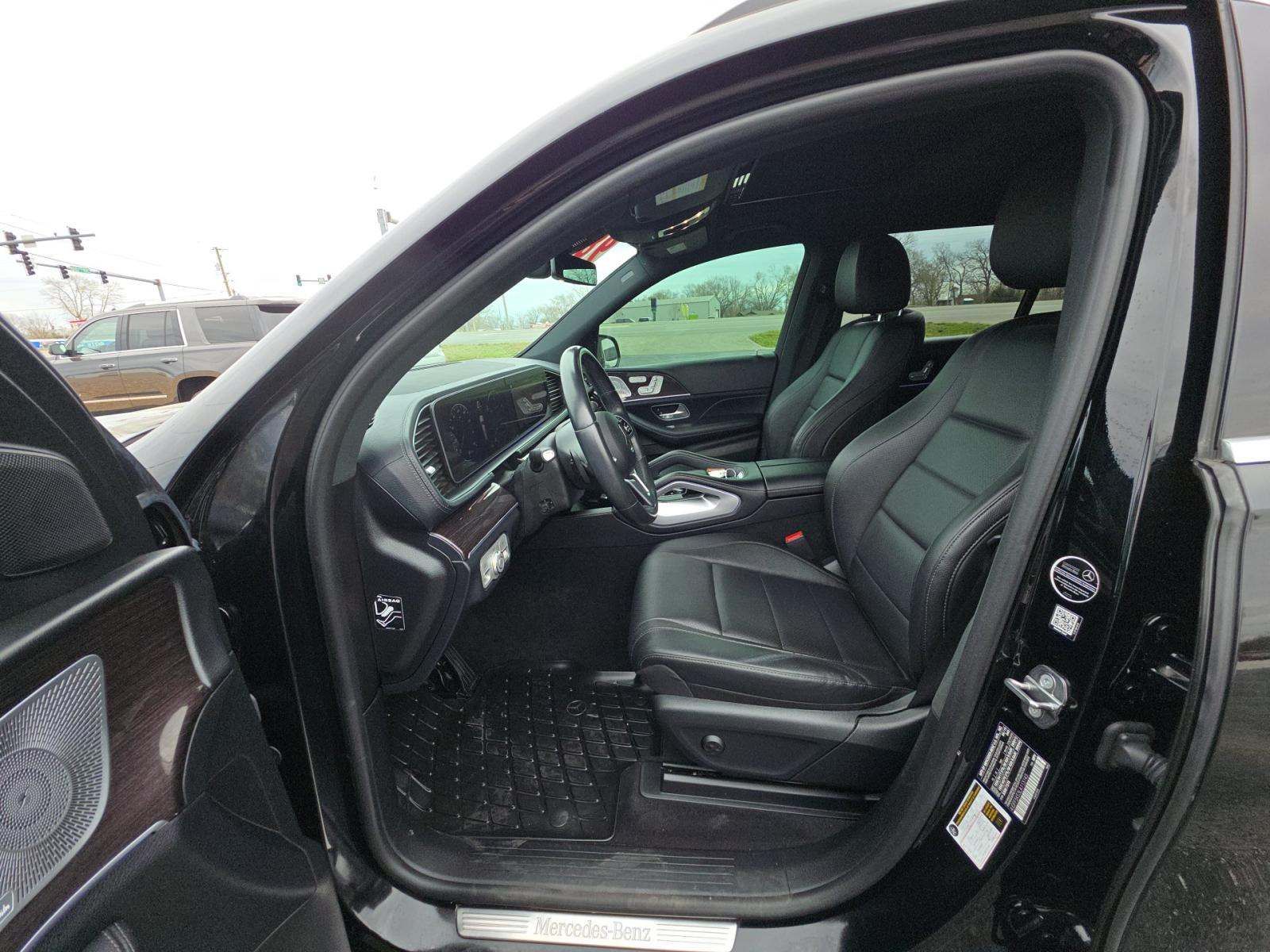 MERCEDES-BENZ GLS - 8