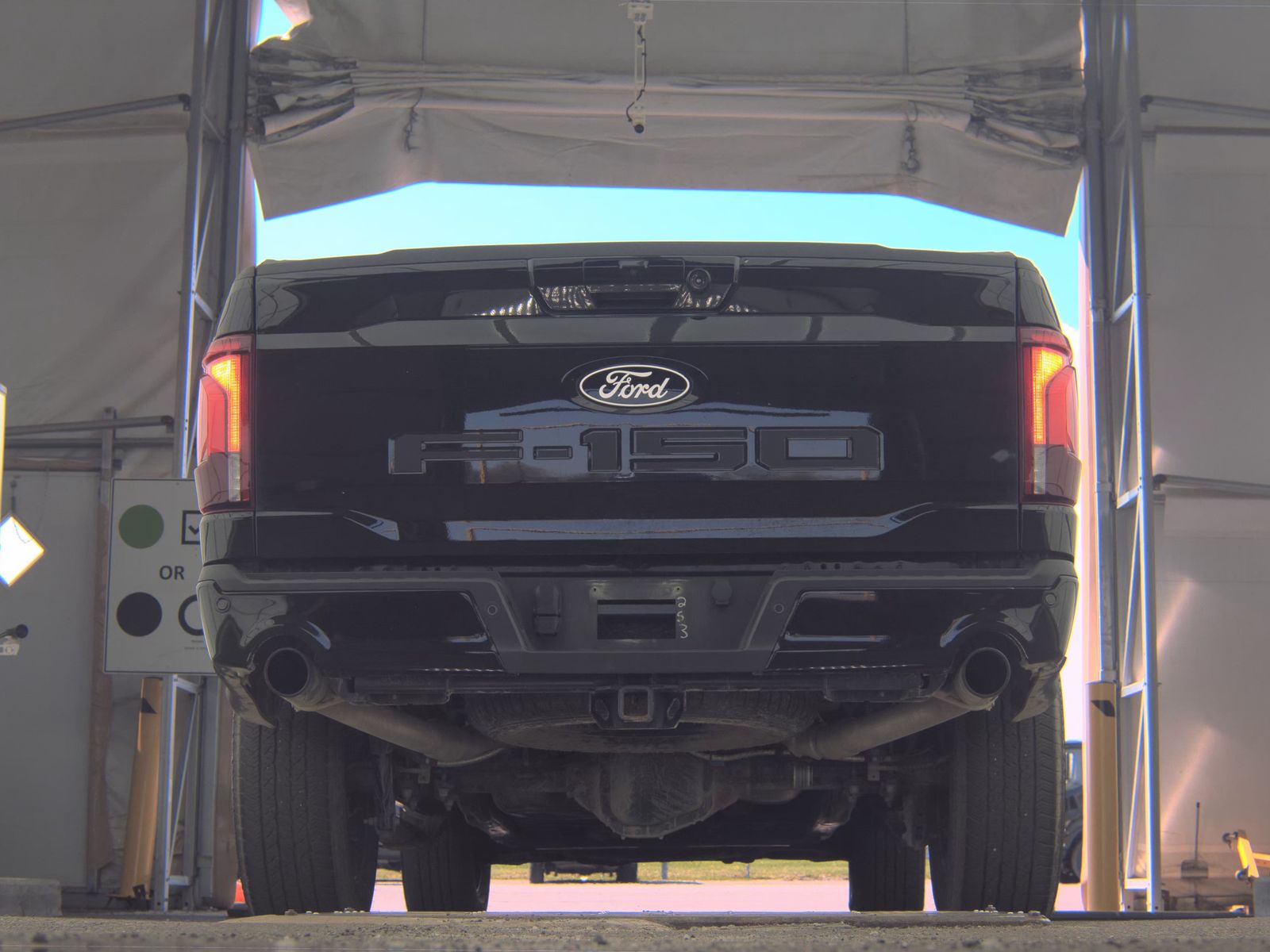 FORD F-150 - 8