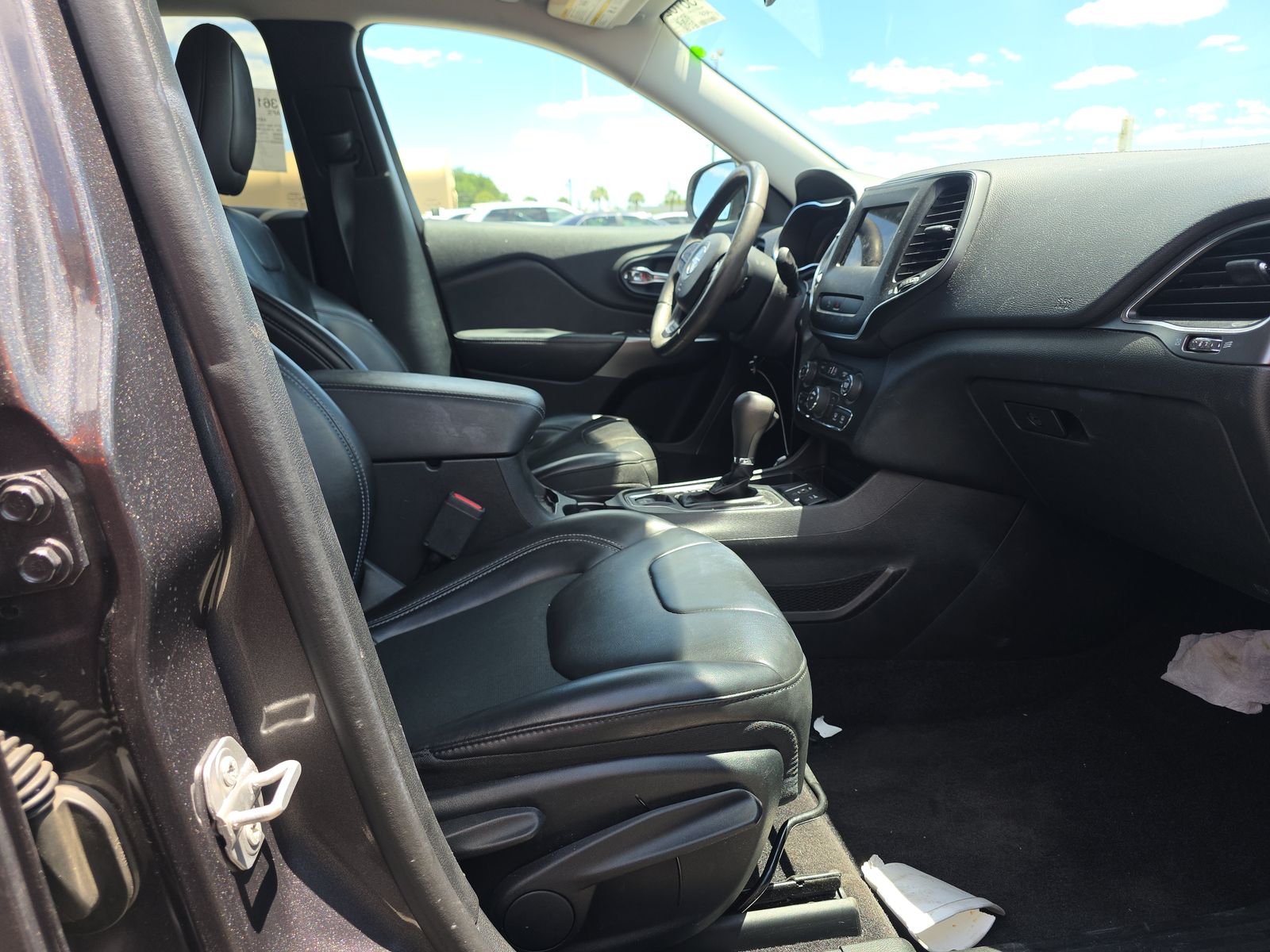 JEEP LATITUDE PLUS - 9