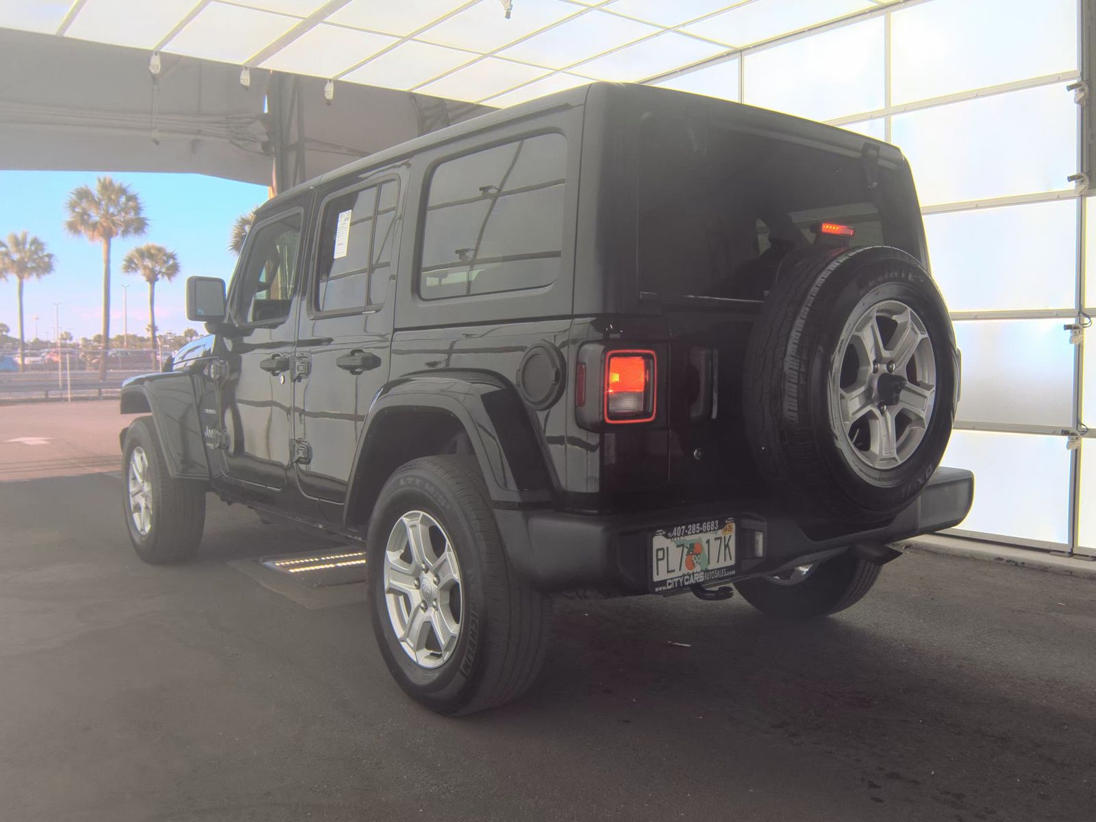 JEEP UNLIMITED SPORT S - 7