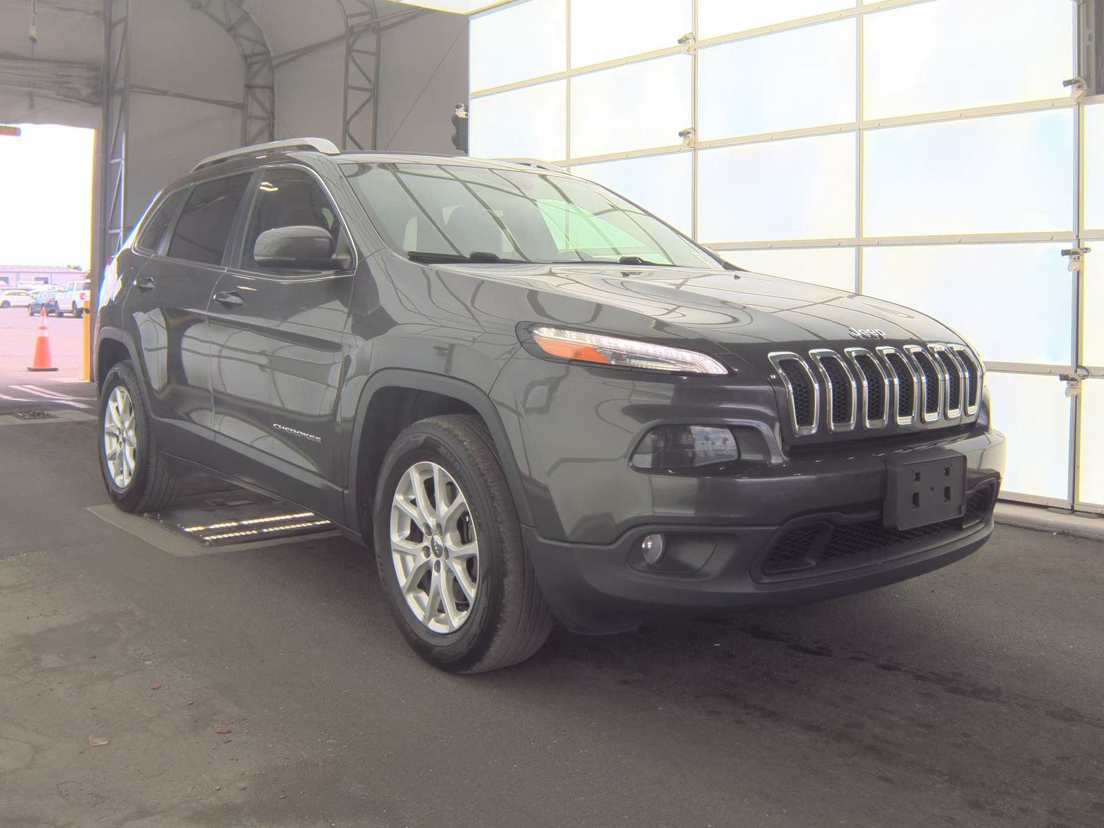 JEEP LATITUDE - 5