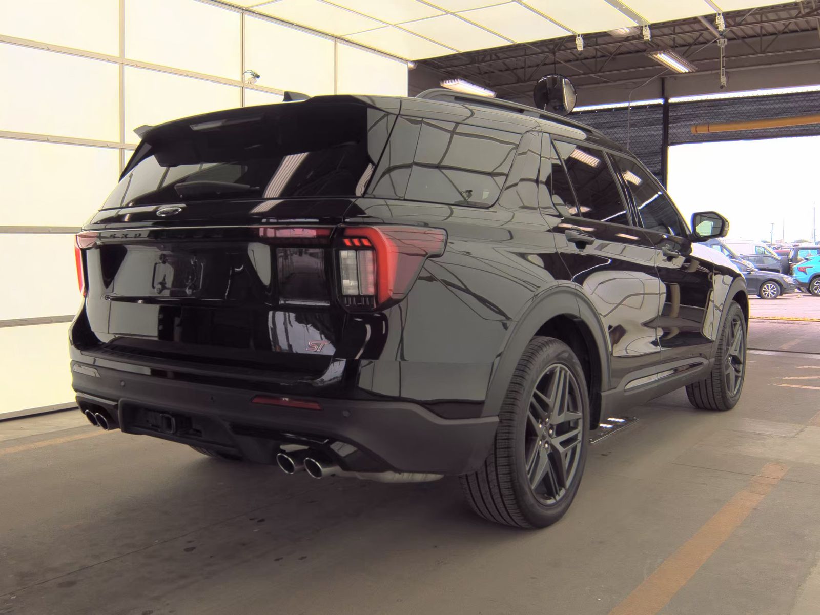 FORD EXPLORER - 6