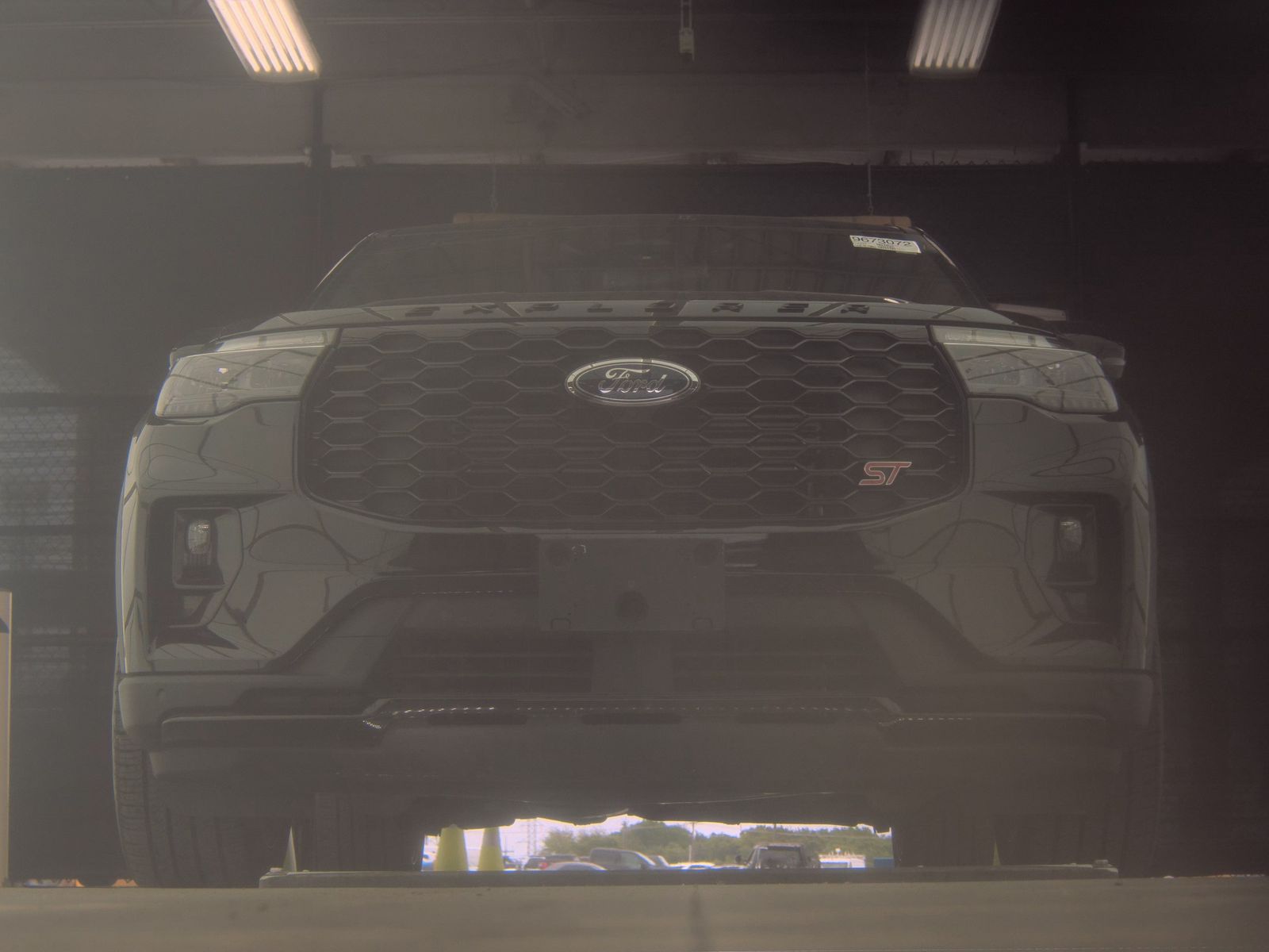 FORD EXPLORER - 4