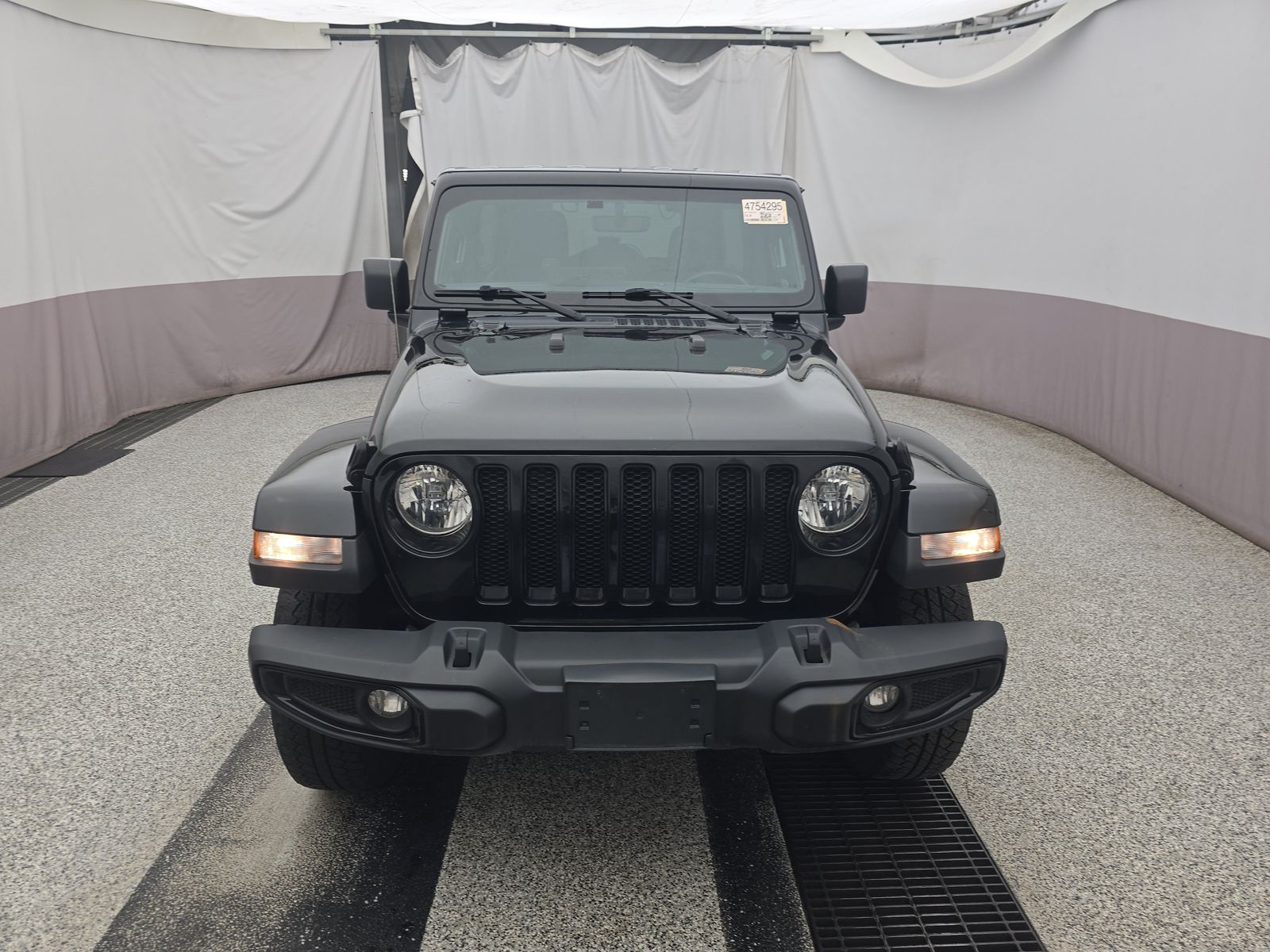 JEEP SAHARA ALTITUDE - 3