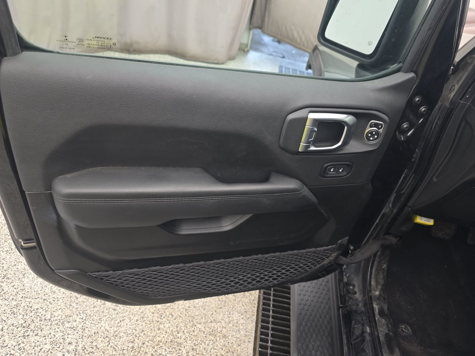 JEEP SAHARA ALTITUDE - 10