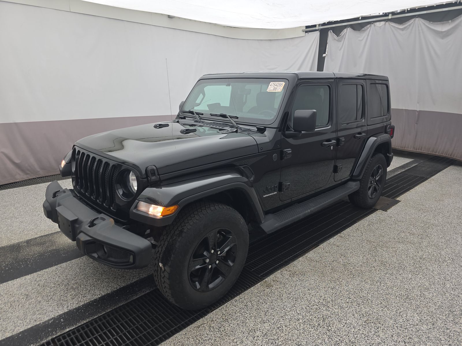 JEEP SAHARA ALTITUDE - 1